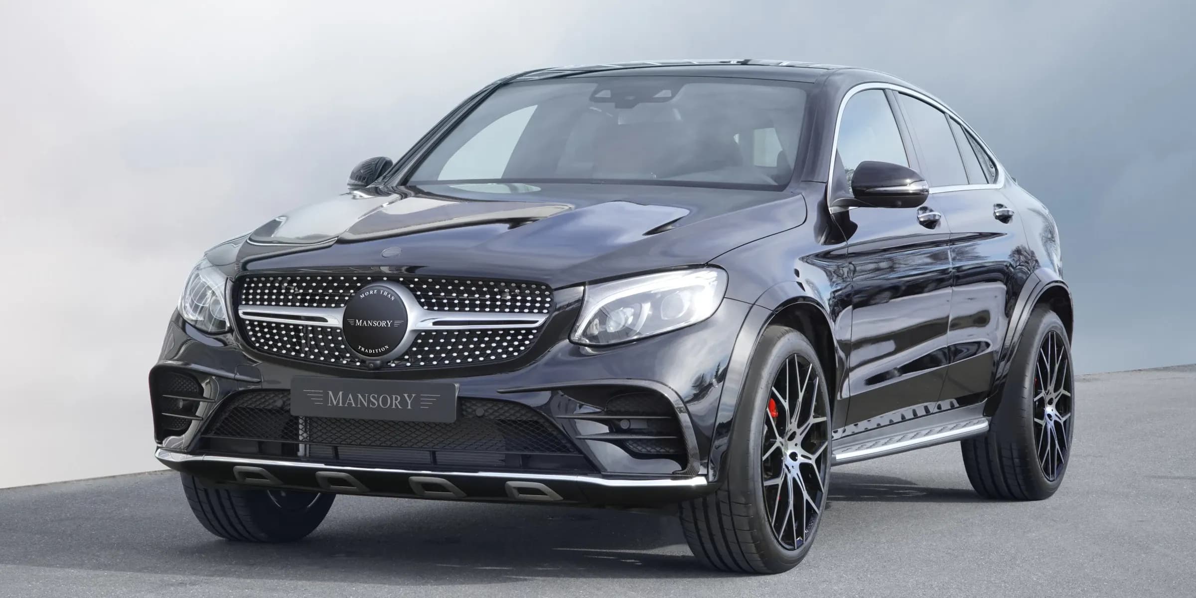 GLC AMG styling detail 1