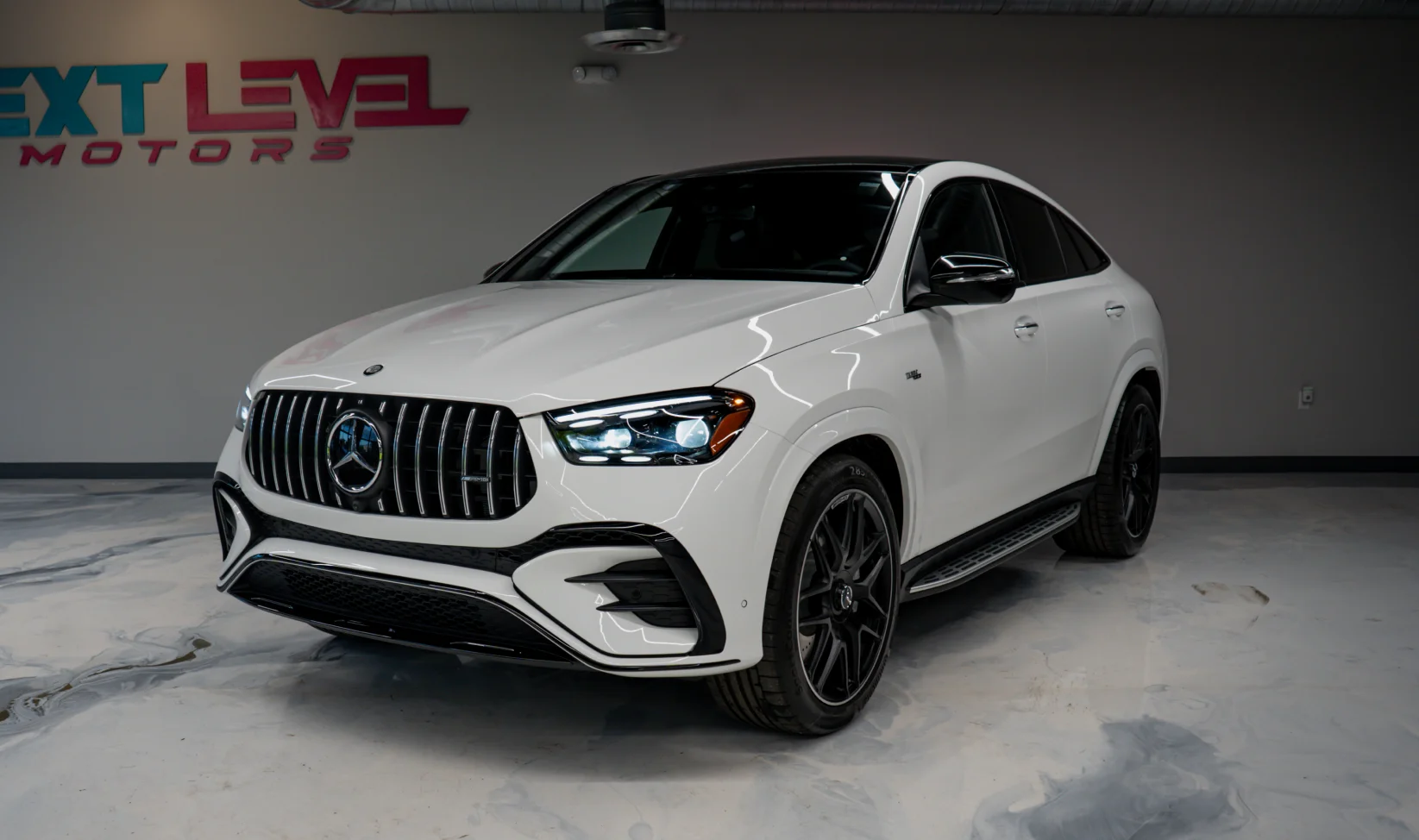 2025 Mercedes-Benz AMG GLE 53 gallery 2