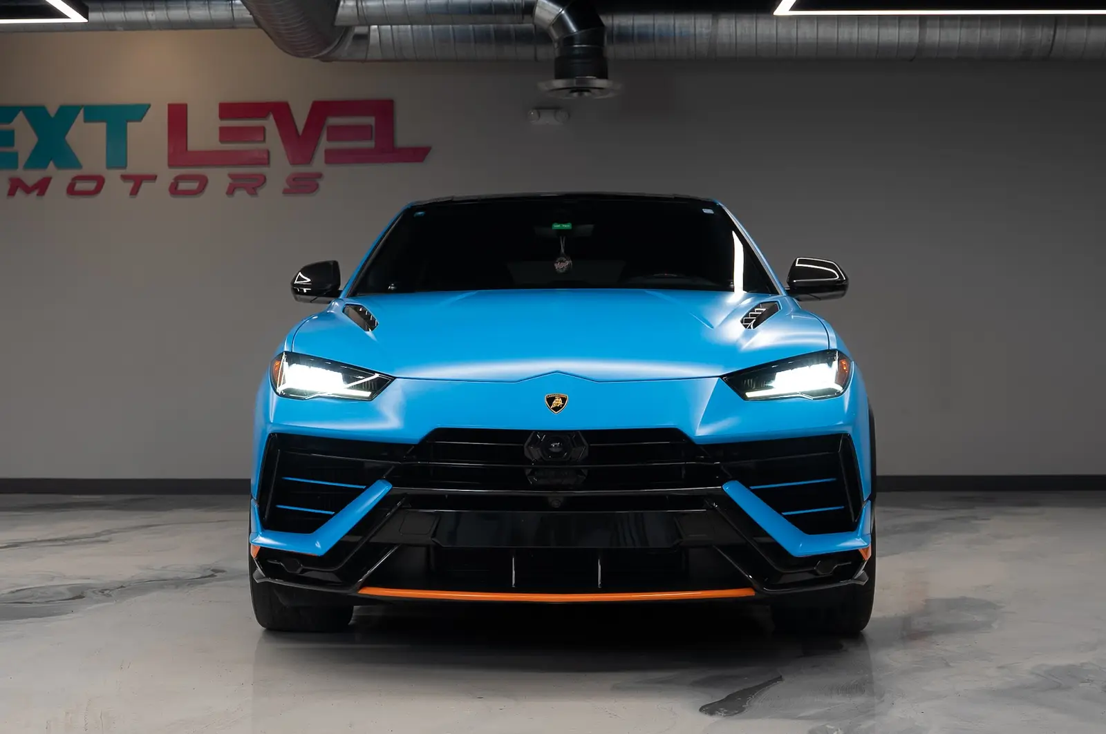 2023 Lamborghini Urus Performante gallery 4