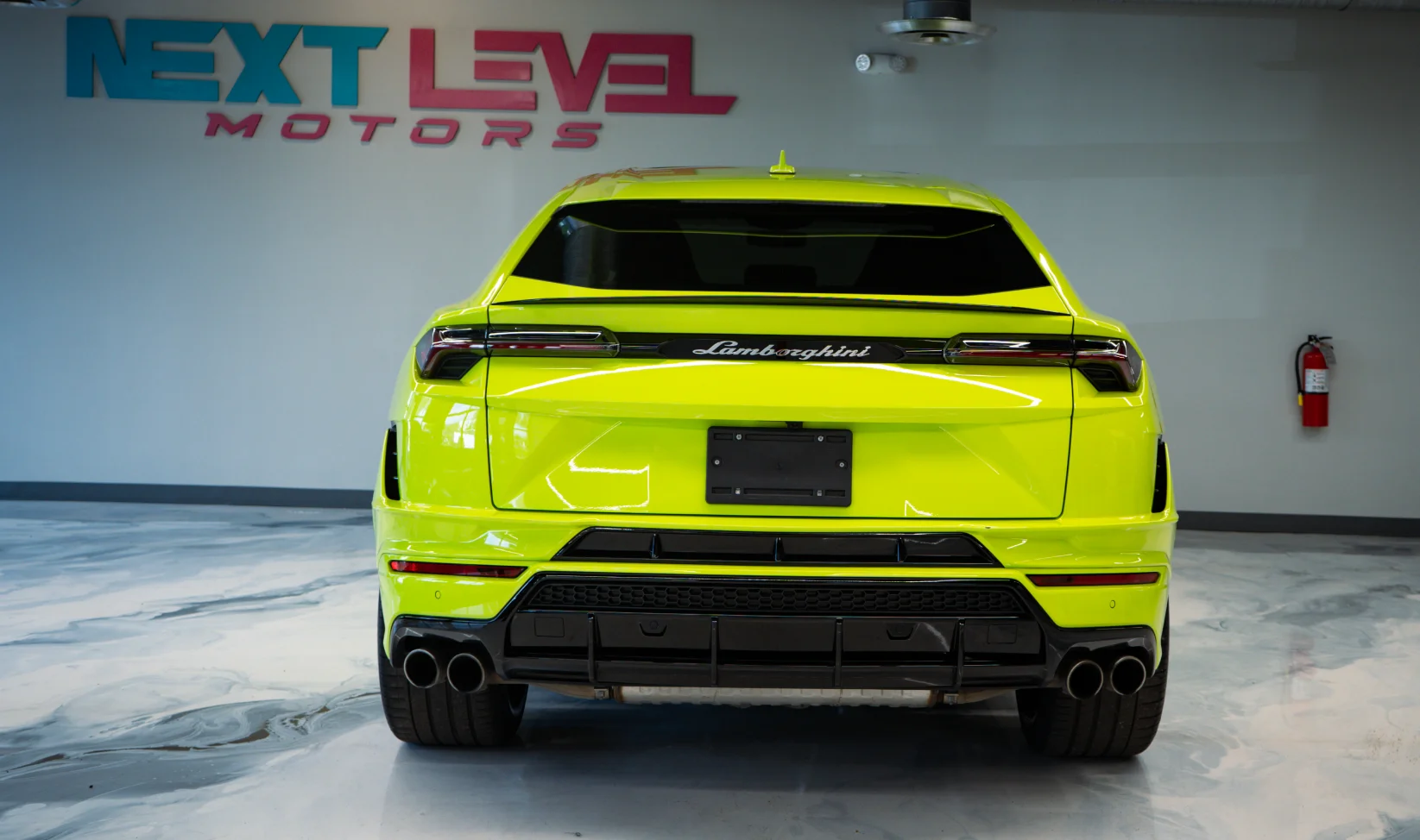 2023 Lamborghini Urus S gallery 8