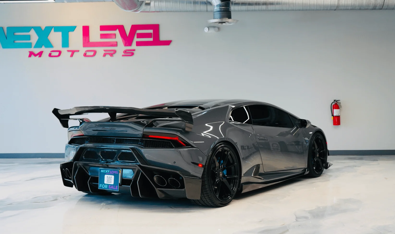 2017 Lamborghini Huracan gallery 5