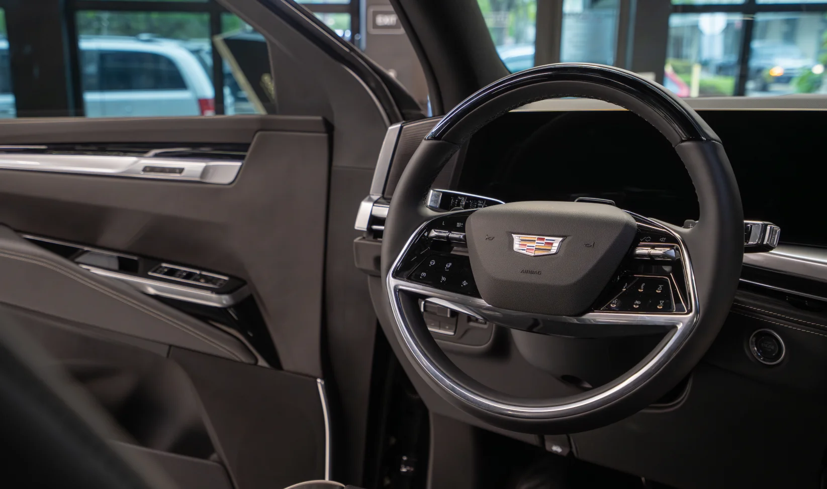 2026 Cadillac Escalade ESV Sport Platinum gallery 18