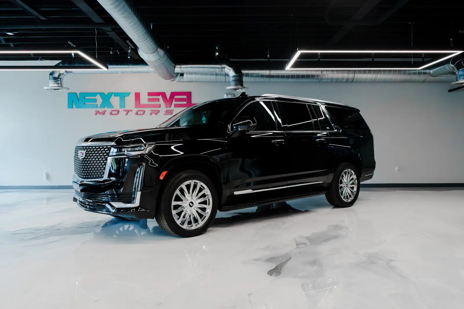2022 Cadillac Escalade ESV gallery 2