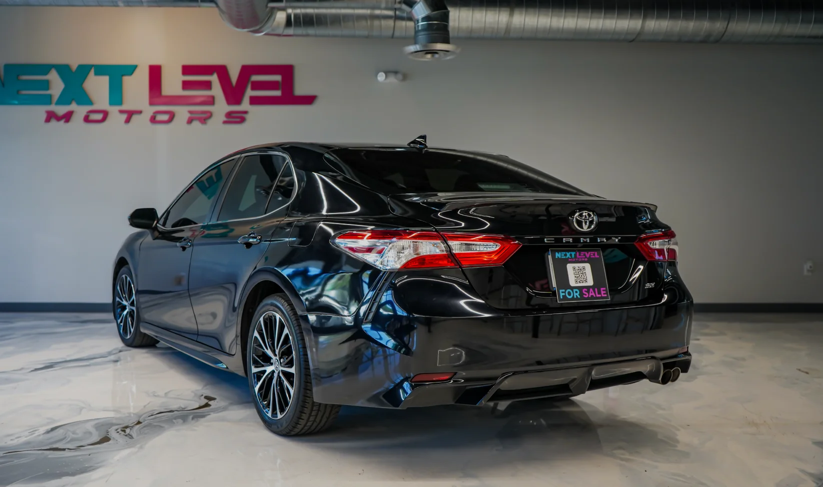 2020 Toyota Camry SE Black gallery 9