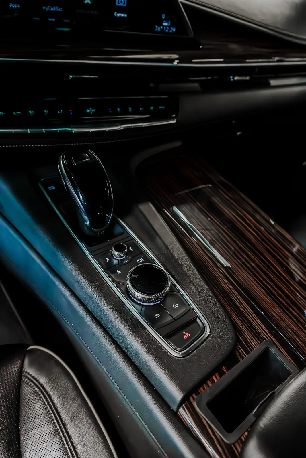 2022 Cadillac Escalade ESV gallery 27