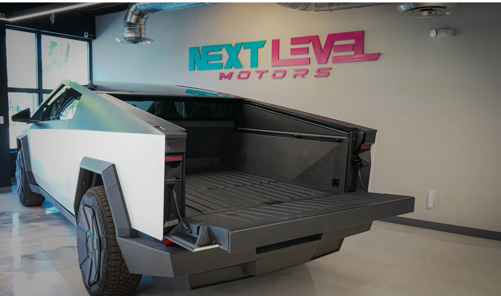 2024 Tesla Cybertruck Cyberbeast B&W gallery 3