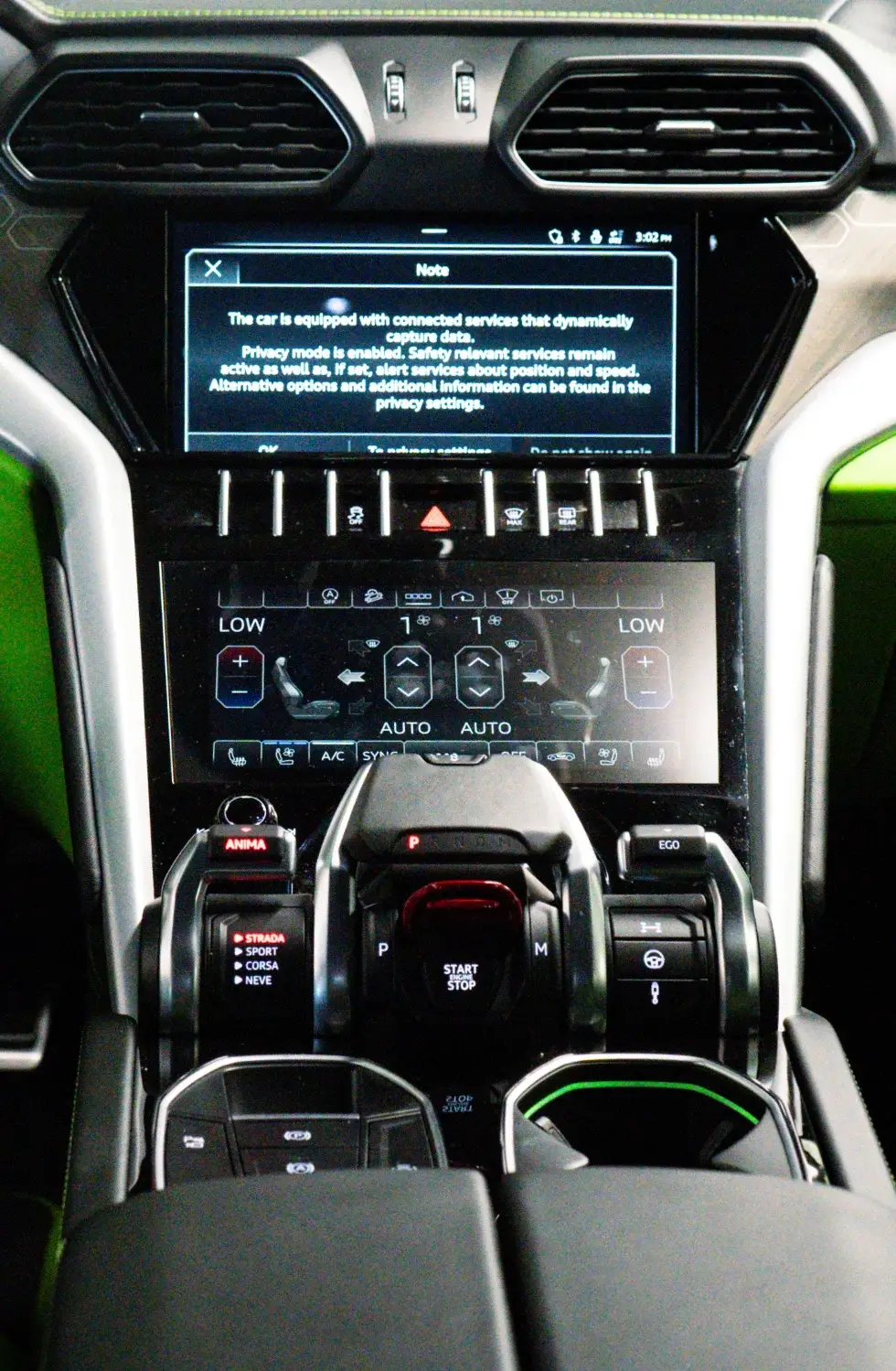 2023 Lamborghini Urus S gallery 16