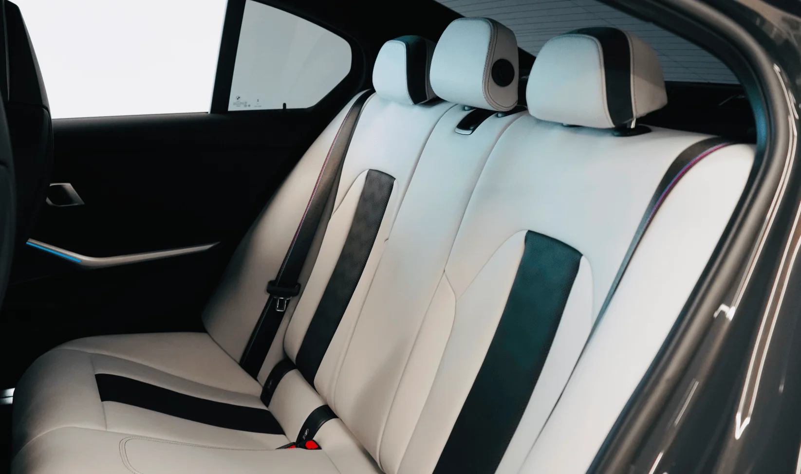 2024 BMW M3 Competition gallery 13