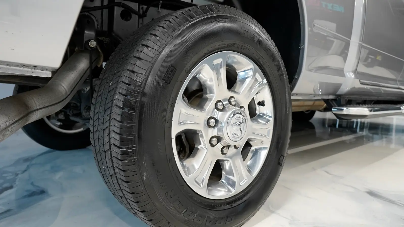 2024 Ram 2500 Bighorn gallery 7