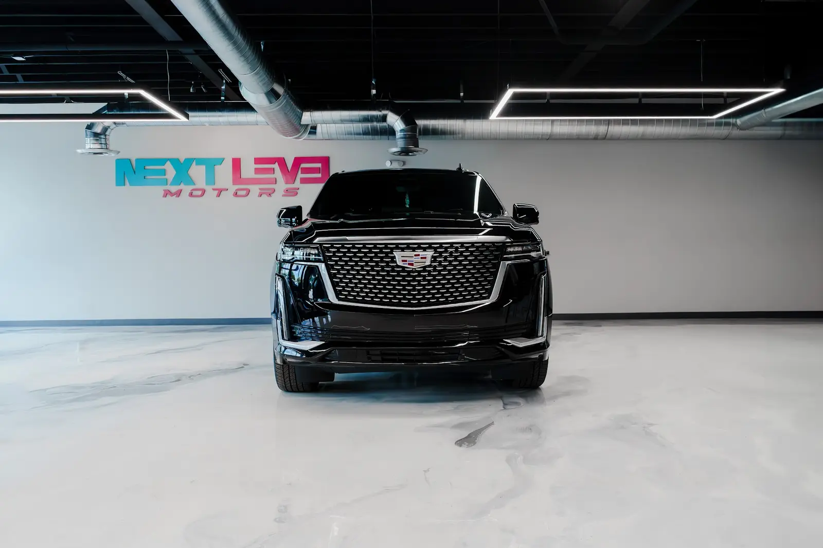 2022 Cadillac Escalade ESV gallery 3