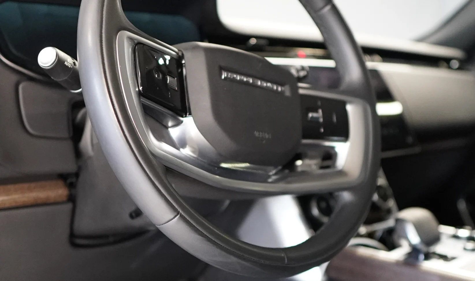 2023 Land Rover Range Rover P530 SE gallery 7