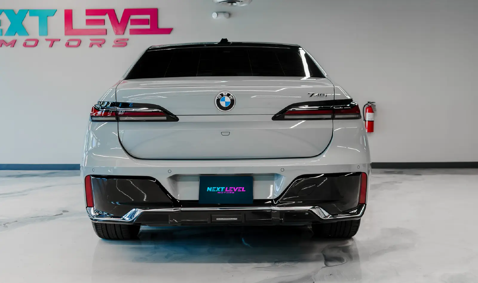 2023 BMW 740I gallery 8