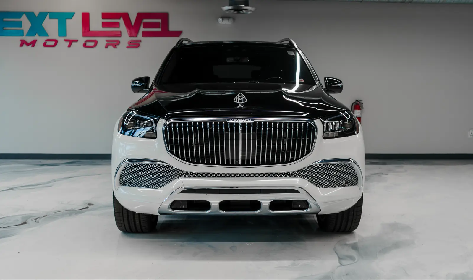 2021 Mercedes-Benz GLS600 Maybach White And Black gallery 7