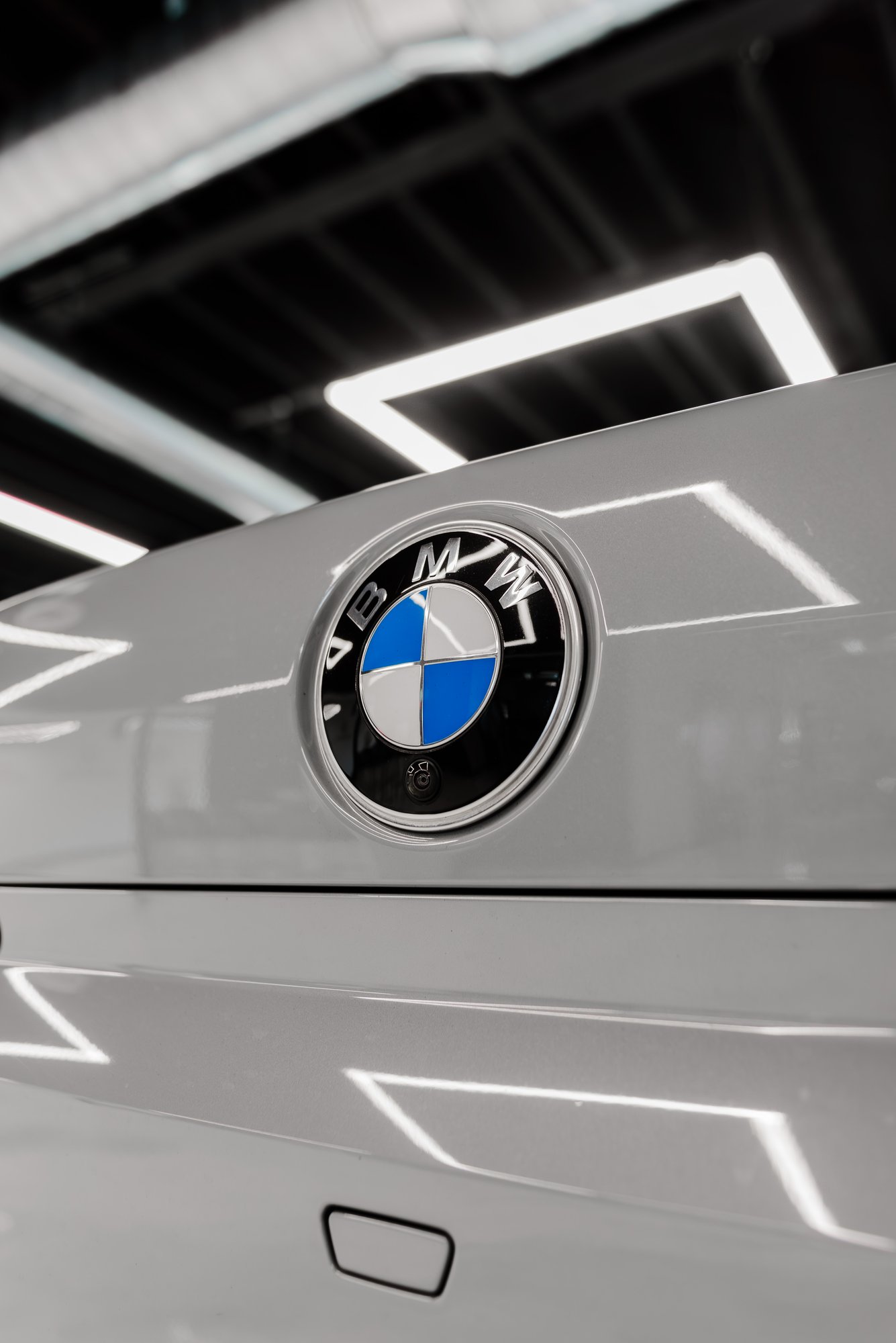 2023 BMW 740I gallery 15