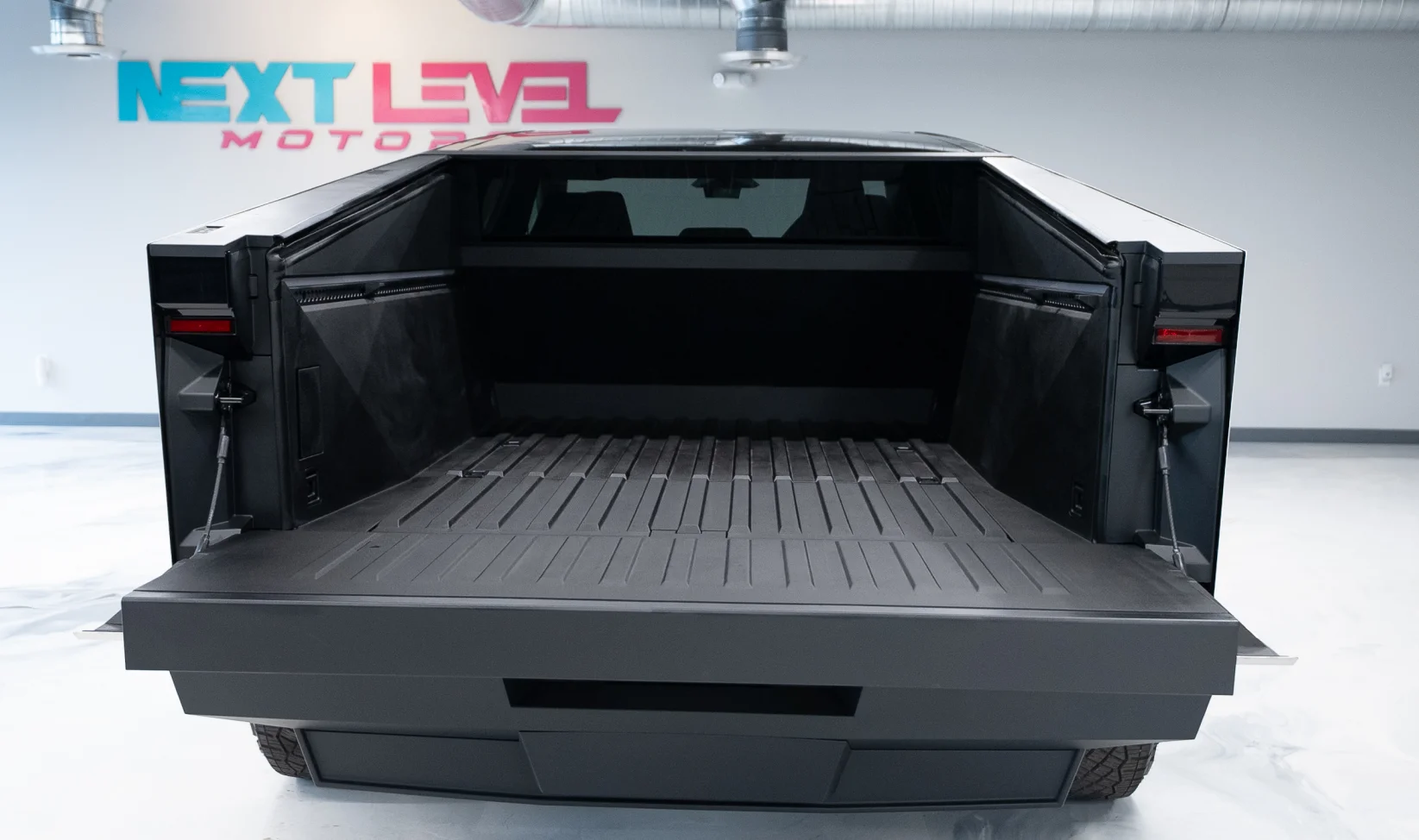 2024 Tesla Cybertruck Cyberbeast gallery 7