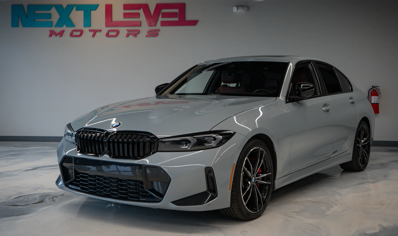 2024 BMW 330I M Sport gallery 2
