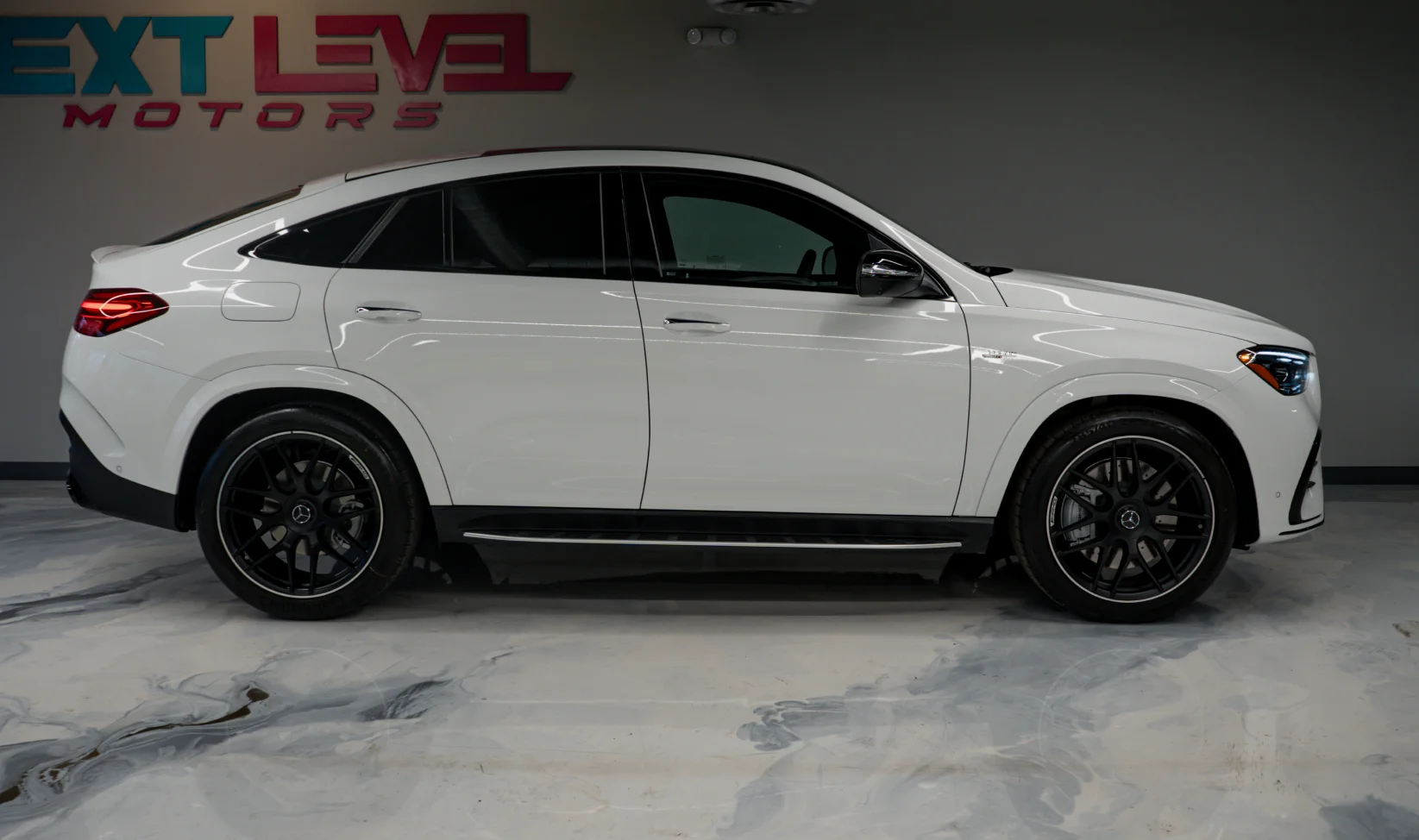 2025 Mercedes-Benz AMG GLE 53 gallery 3