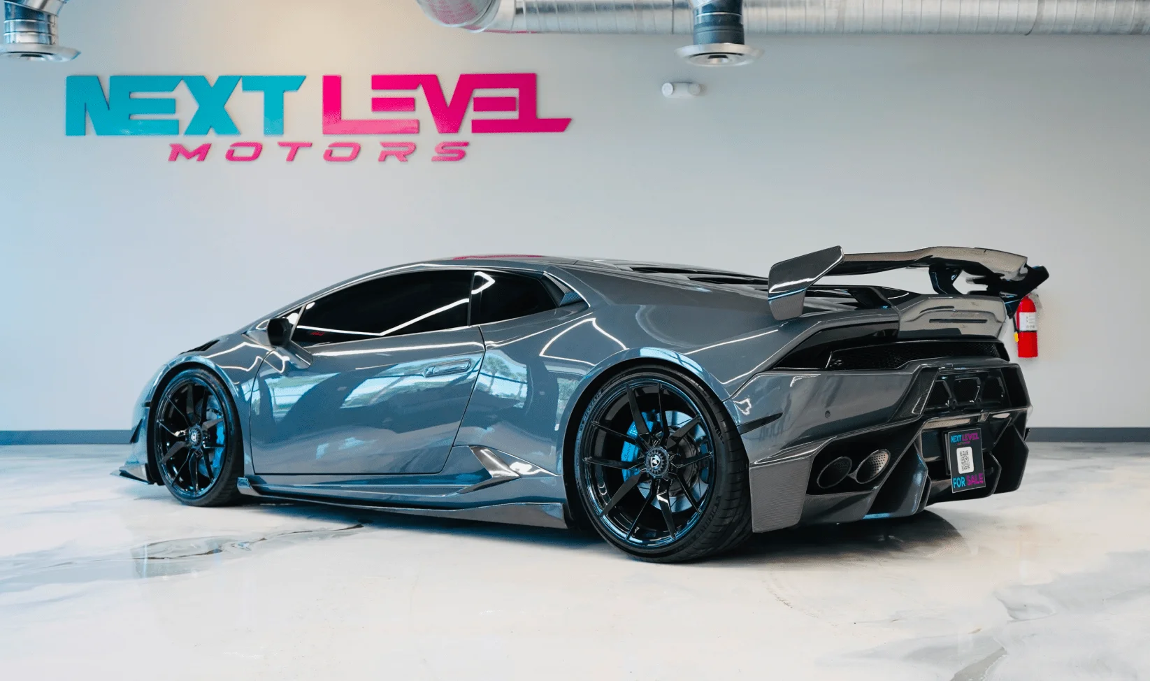 2017 Lamborghini Huracan gallery 4