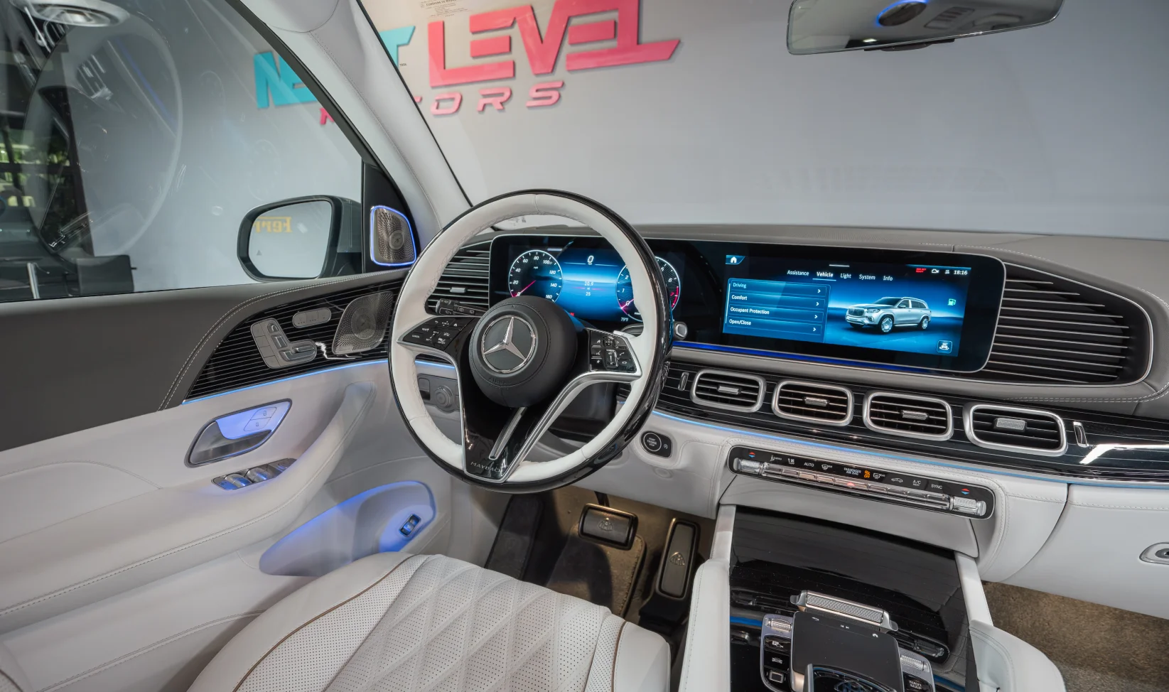 2026 Mercedes-Benz Maybach GLS600 gallery 23