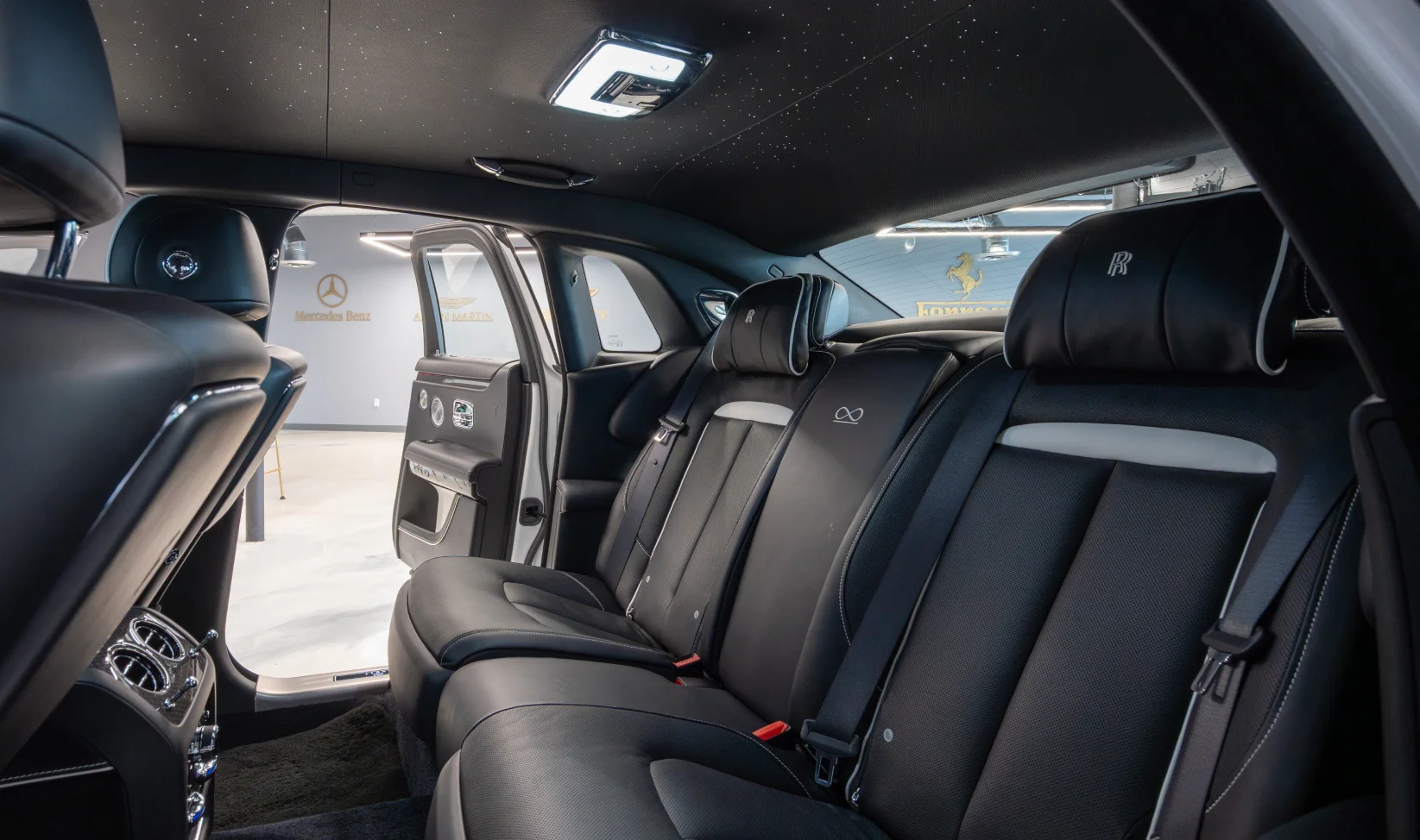 2024 Rolls-Royce Ghost Black Badge gallery 20
