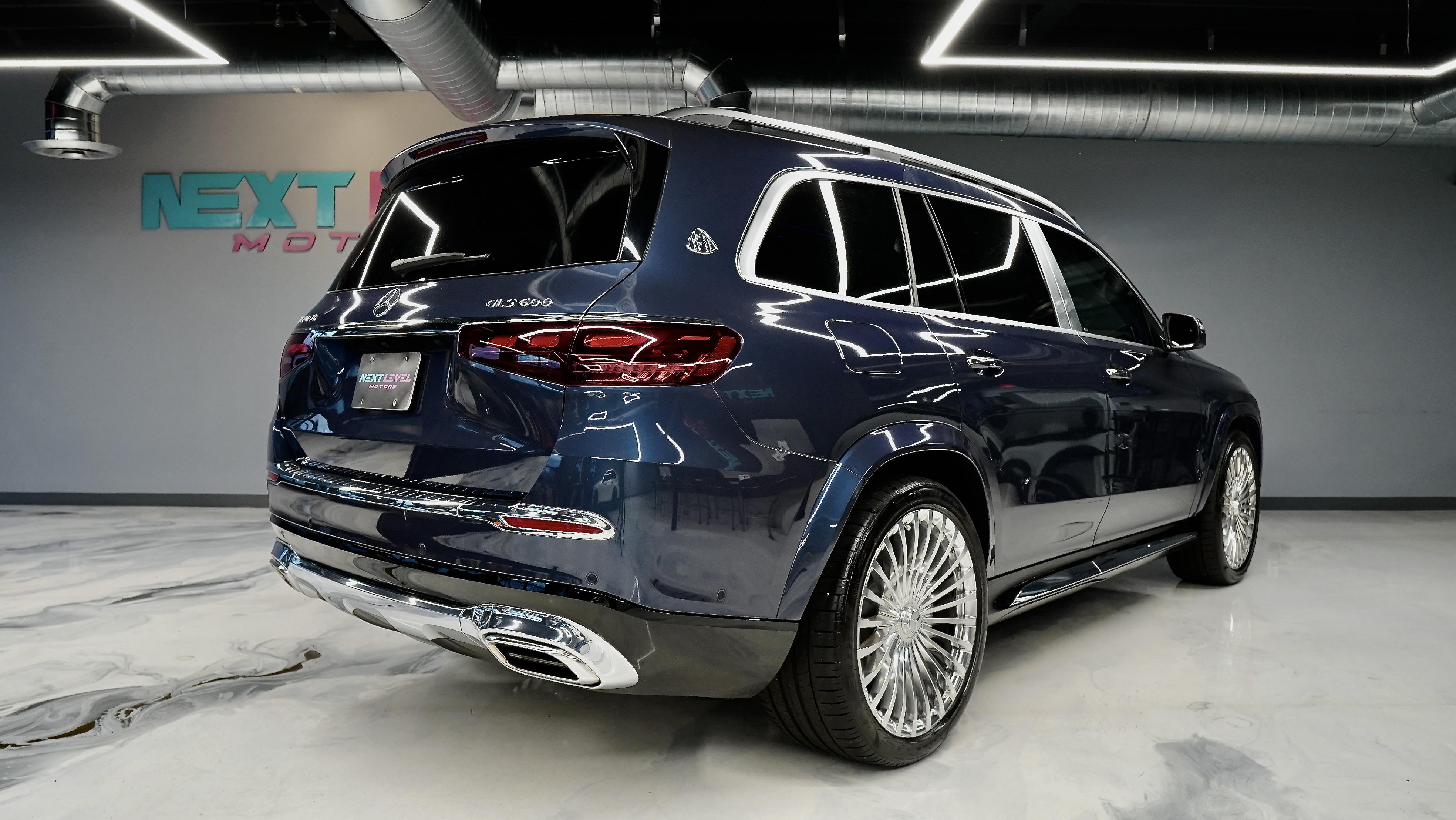 2024 Maybach GLS 600 gallery 3