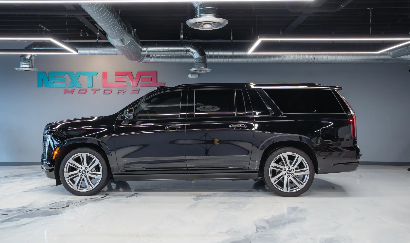 2026 Cadillac Escalade ESV Sport Platinum gallery 4