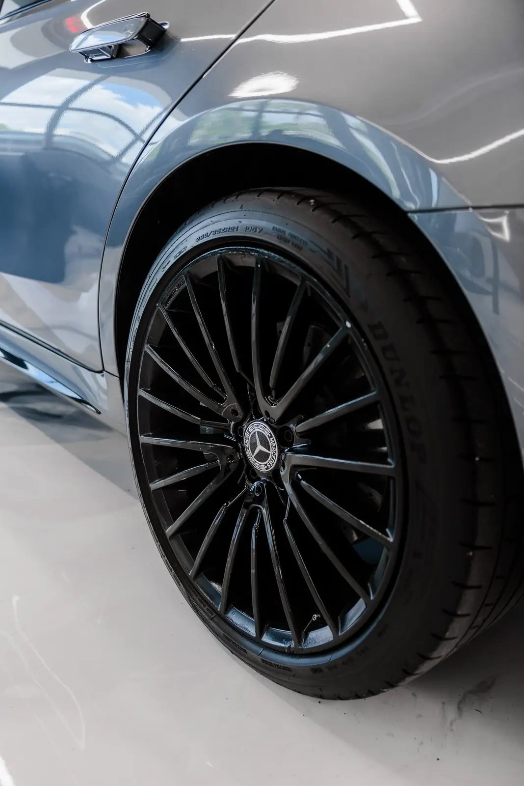 2022 Mercedes-Benz S 580 gallery 2