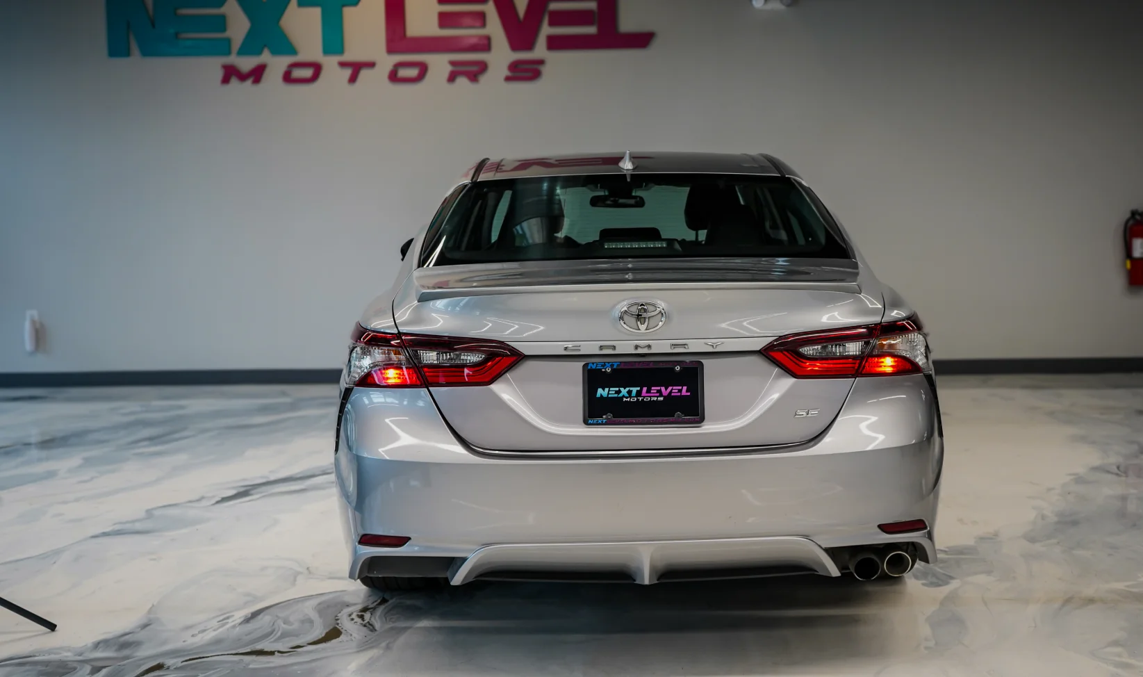 2021 Toyota Camry SE gallery 5