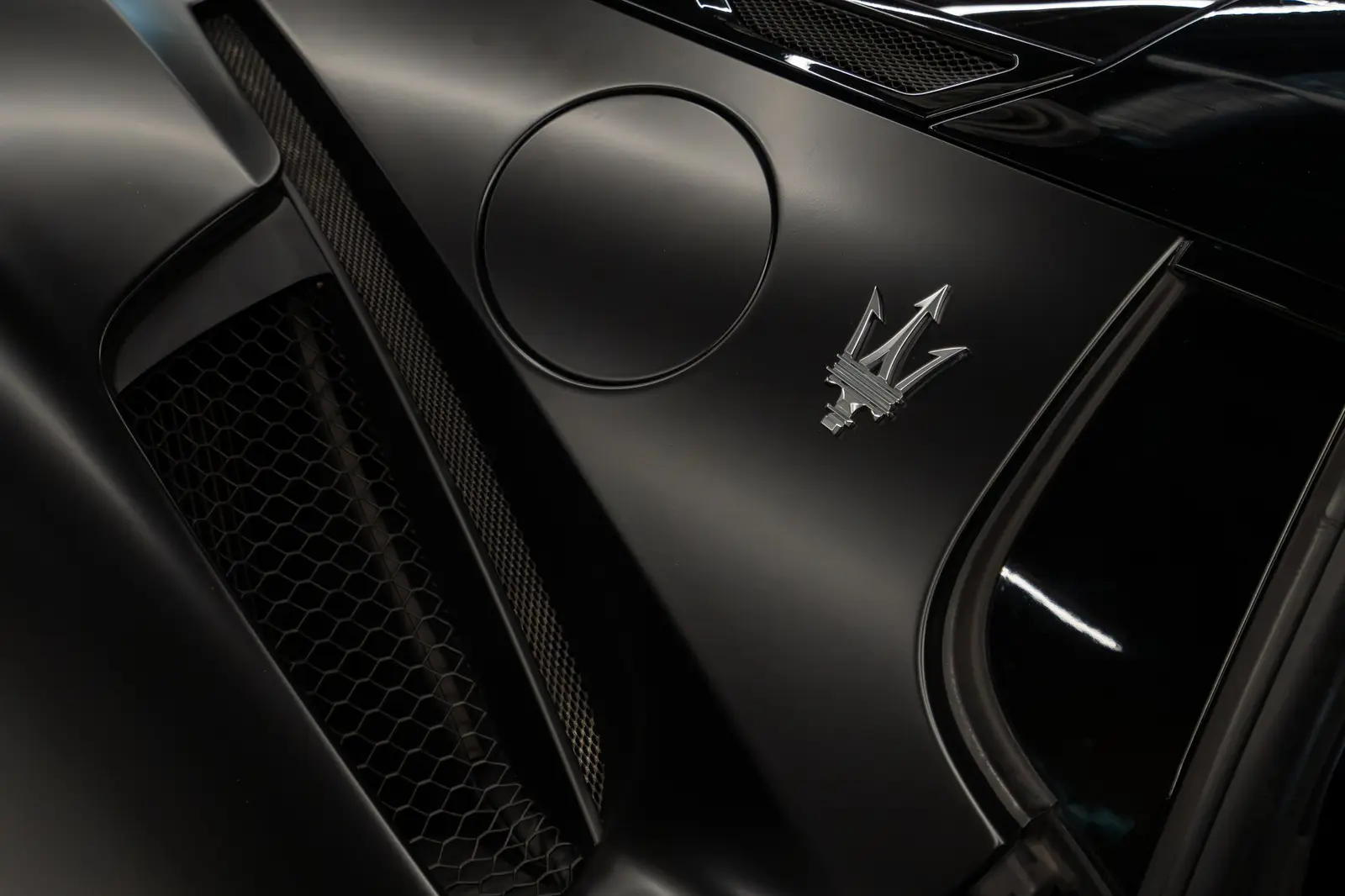 2023 Maserati Mc20 gallery 23