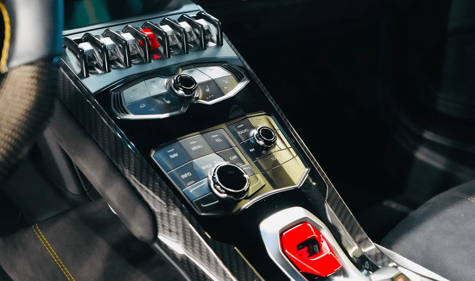 2017 Lamborghini Huracan gallery 21