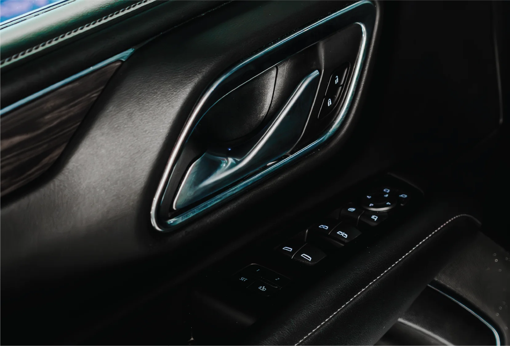 2023 Chevrolet Tahoe Black gallery 26