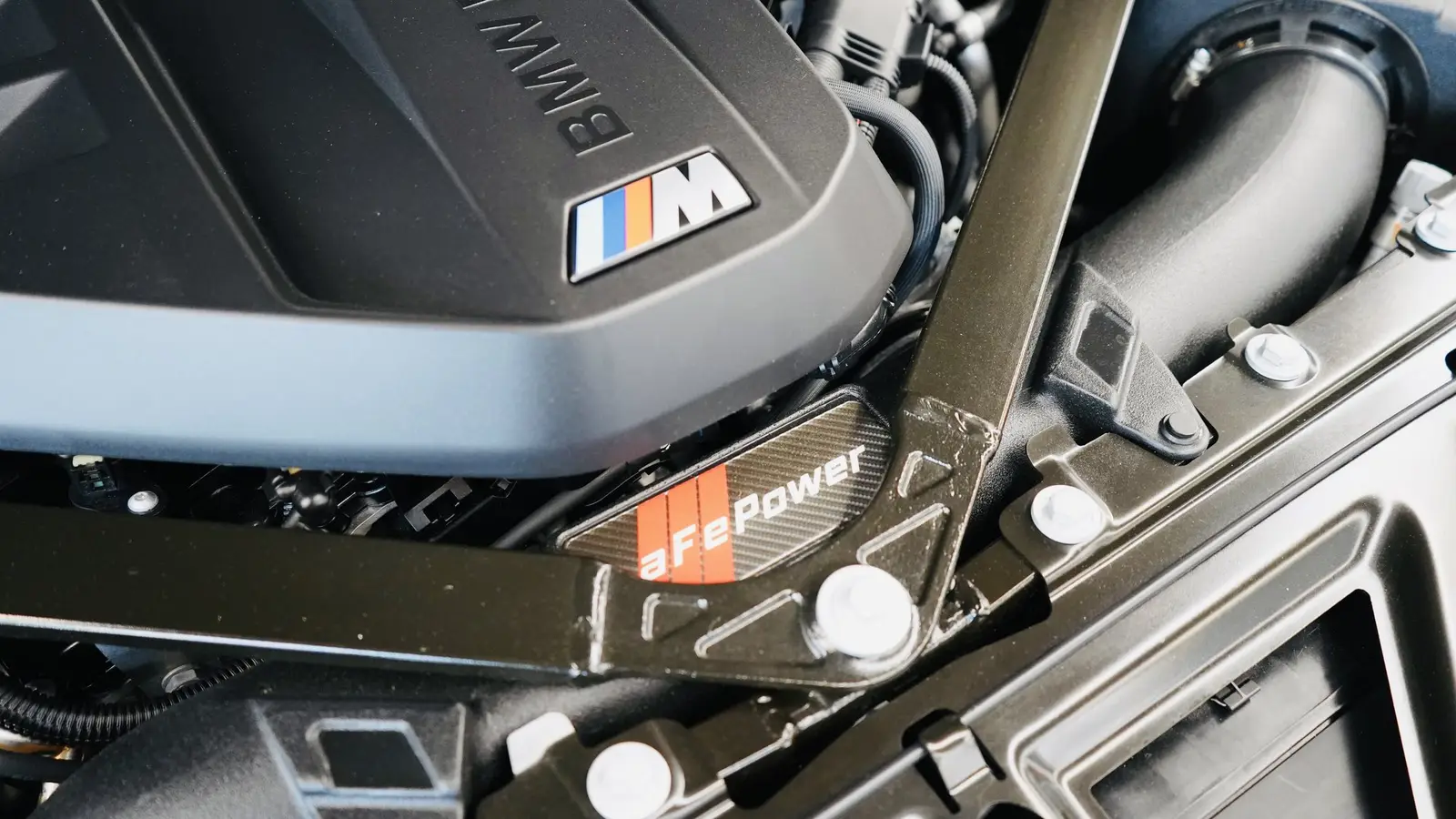 2024 BMW M3 Competition gallery 10