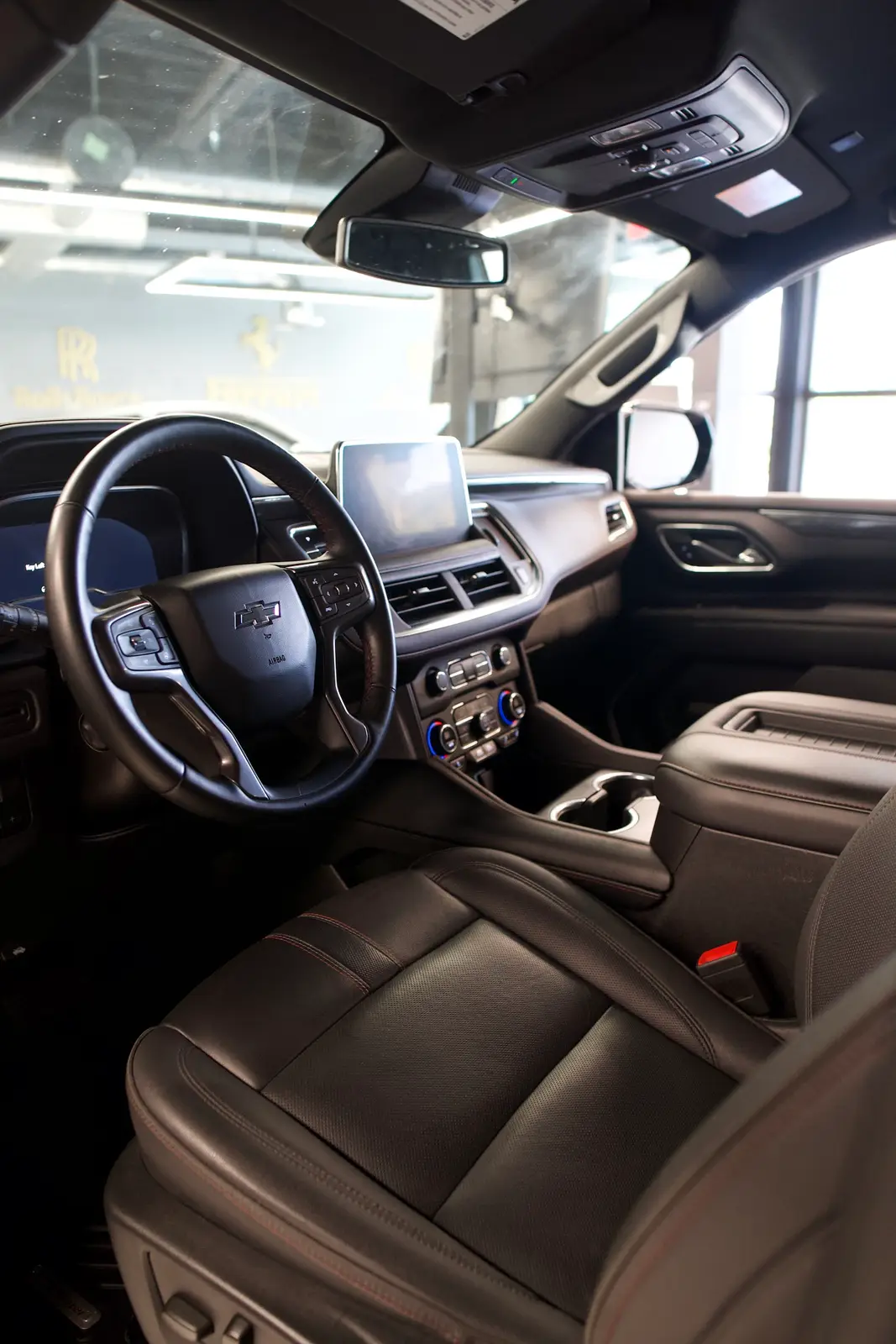 2023 Chevrolet Tahoe Black gallery 28