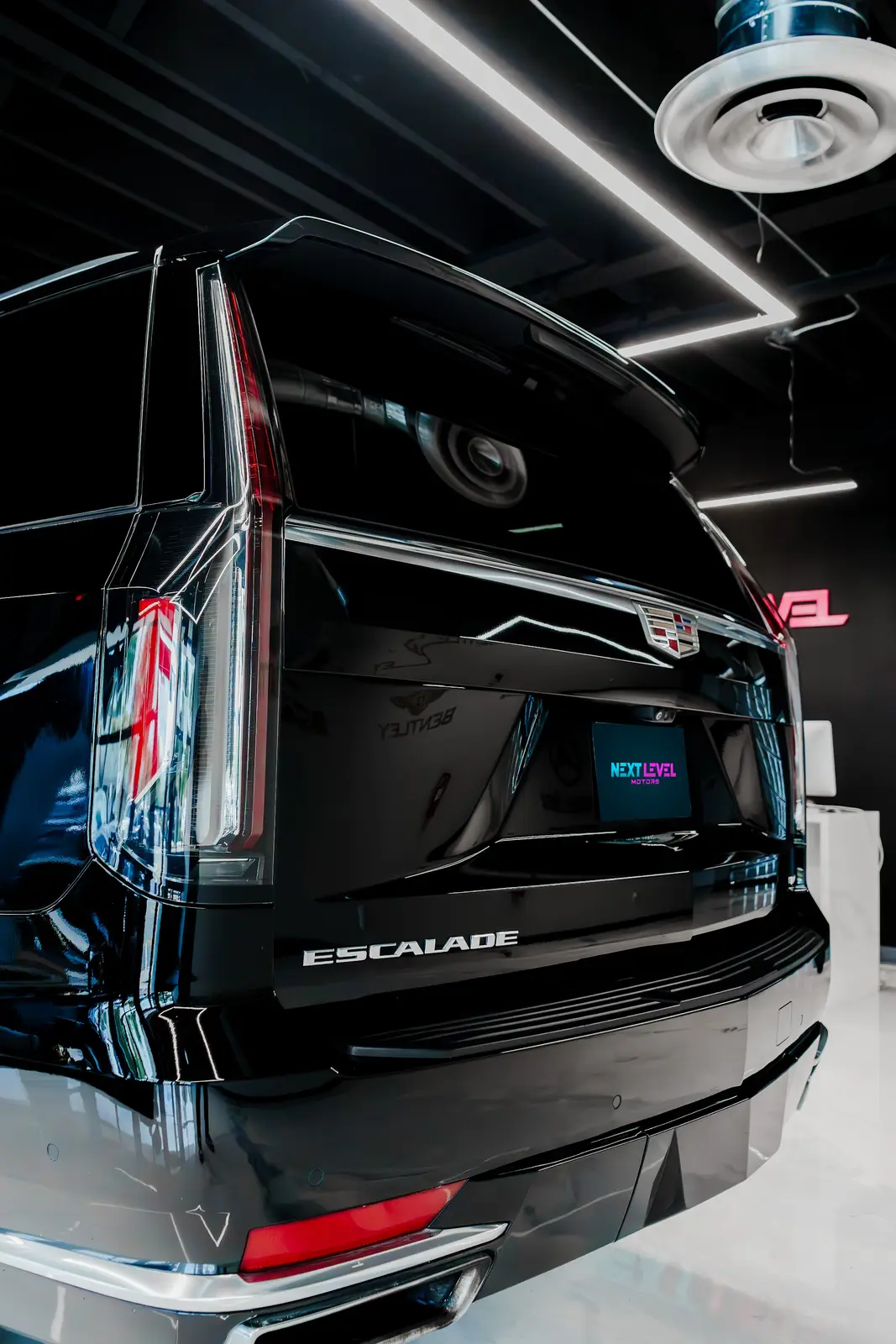 2022 Cadillac Escalade ESV gallery 12