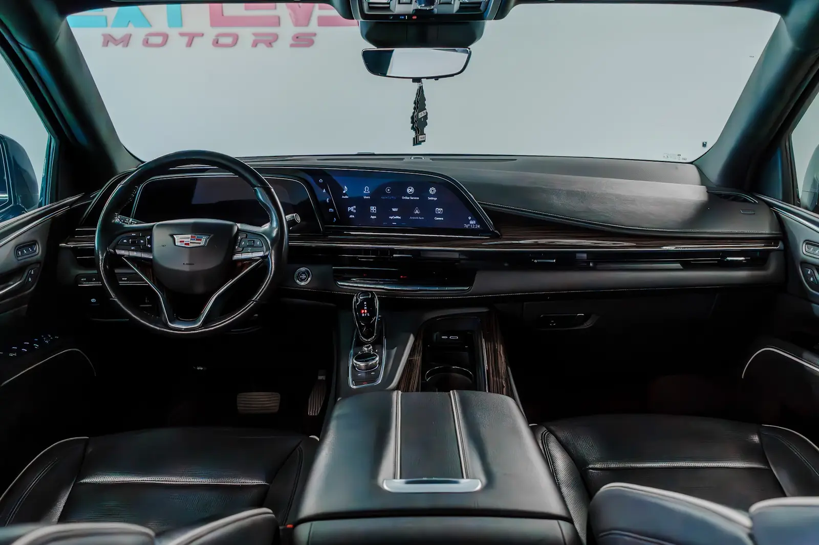 2022 Cadillac Escalade ESV gallery 23