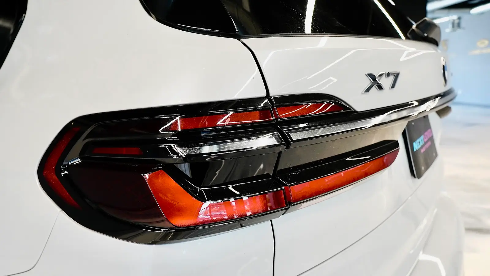 2026 BMW X7 gallery 12