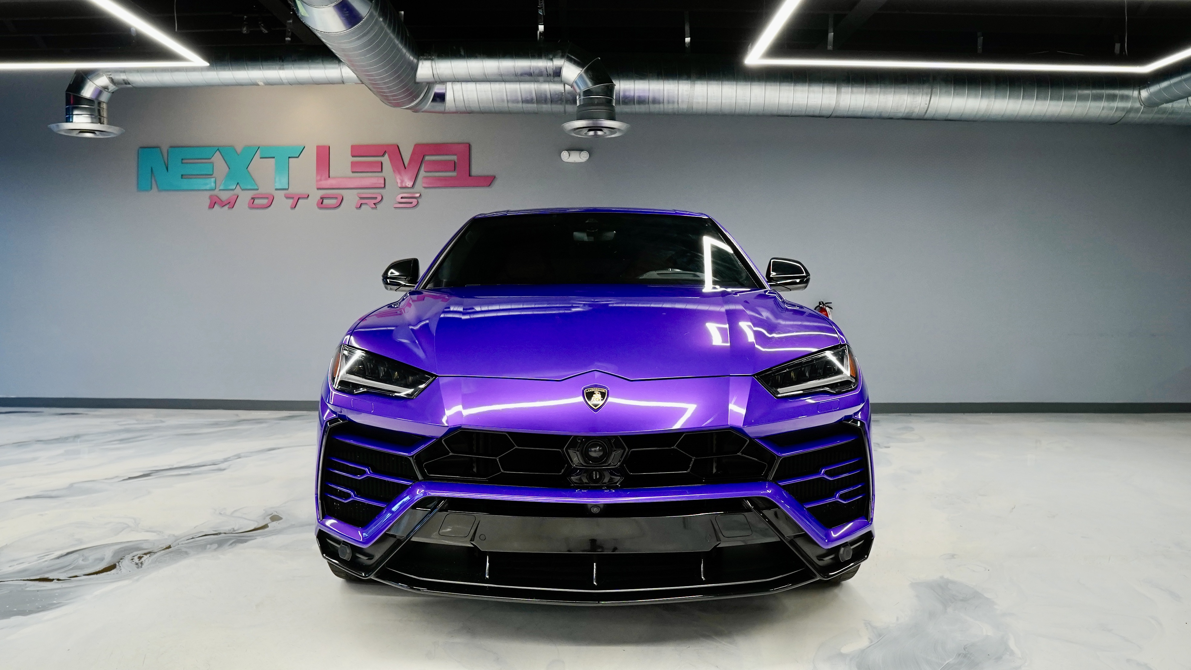 2020 Lamborghini Urus gallery 8