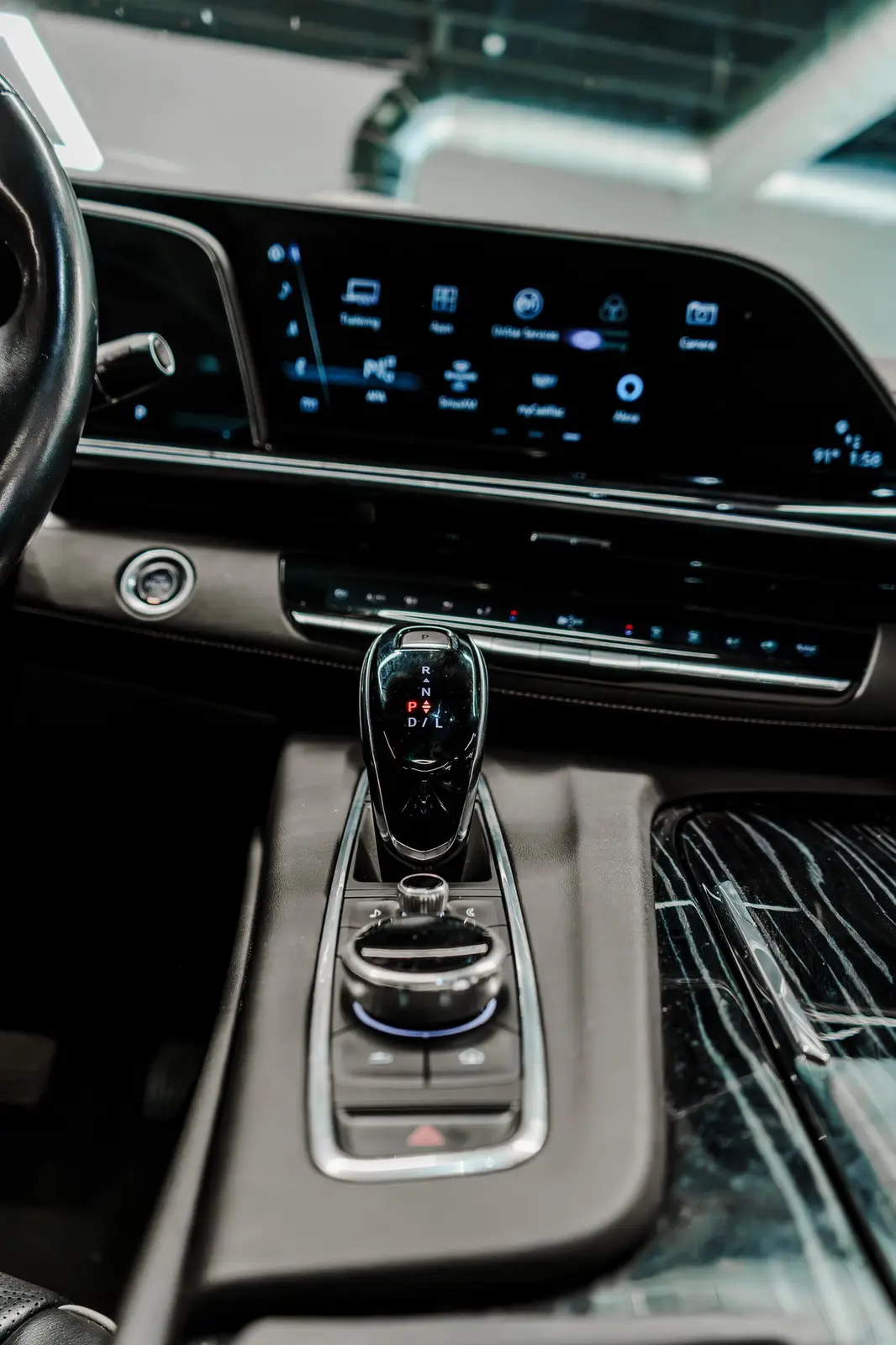 2022 Cadillac Escalade gallery 21