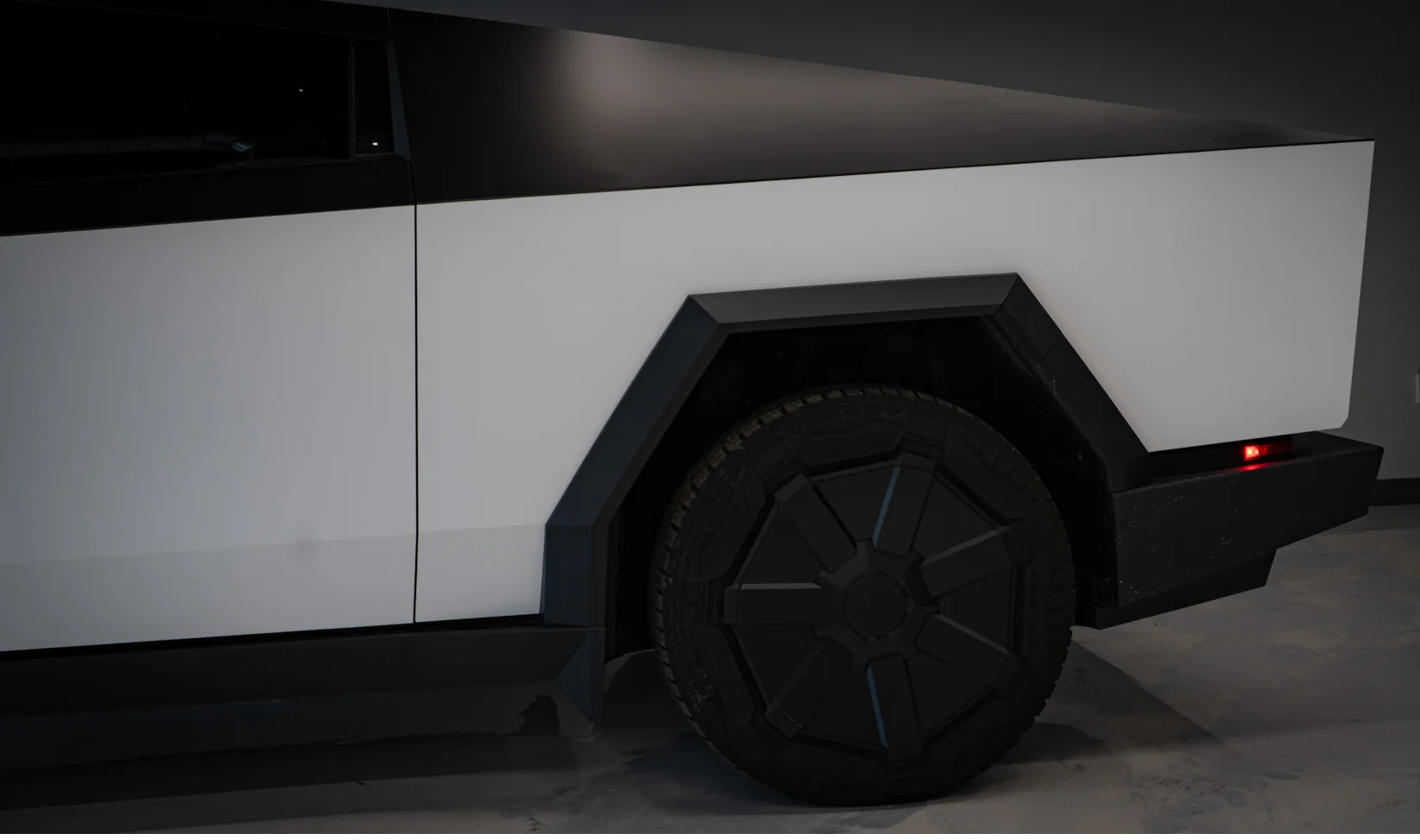 2024 Tesla Cybertruck Cyberbeast B&W gallery 8
