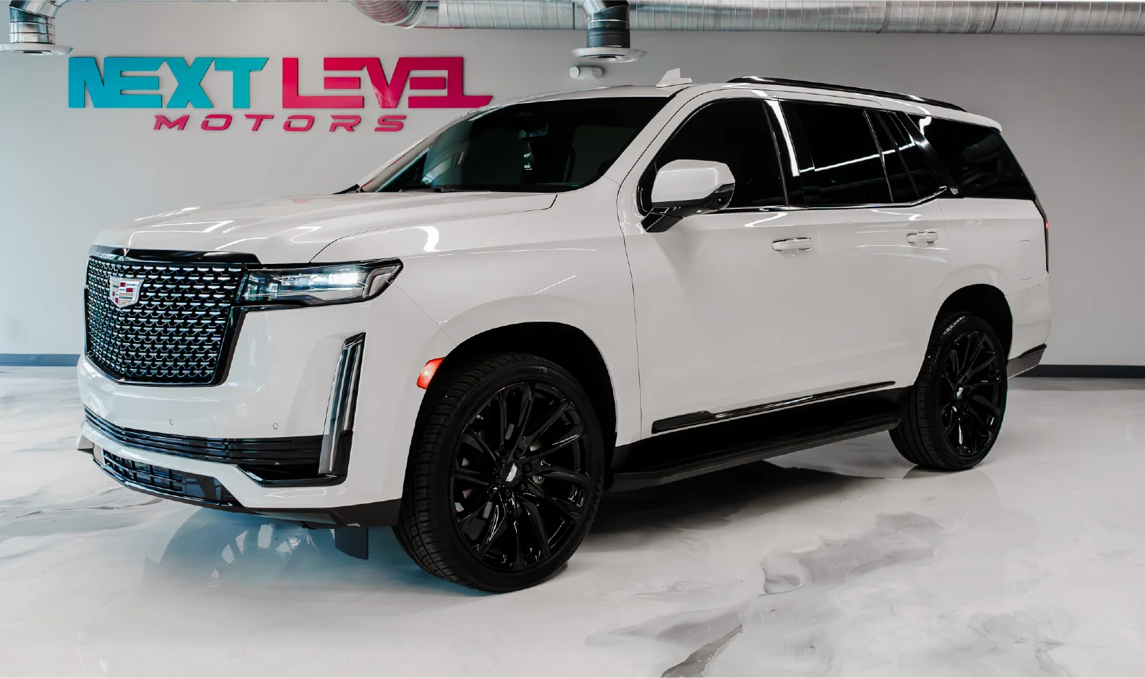 2022 Cadillac Escalade gallery 3