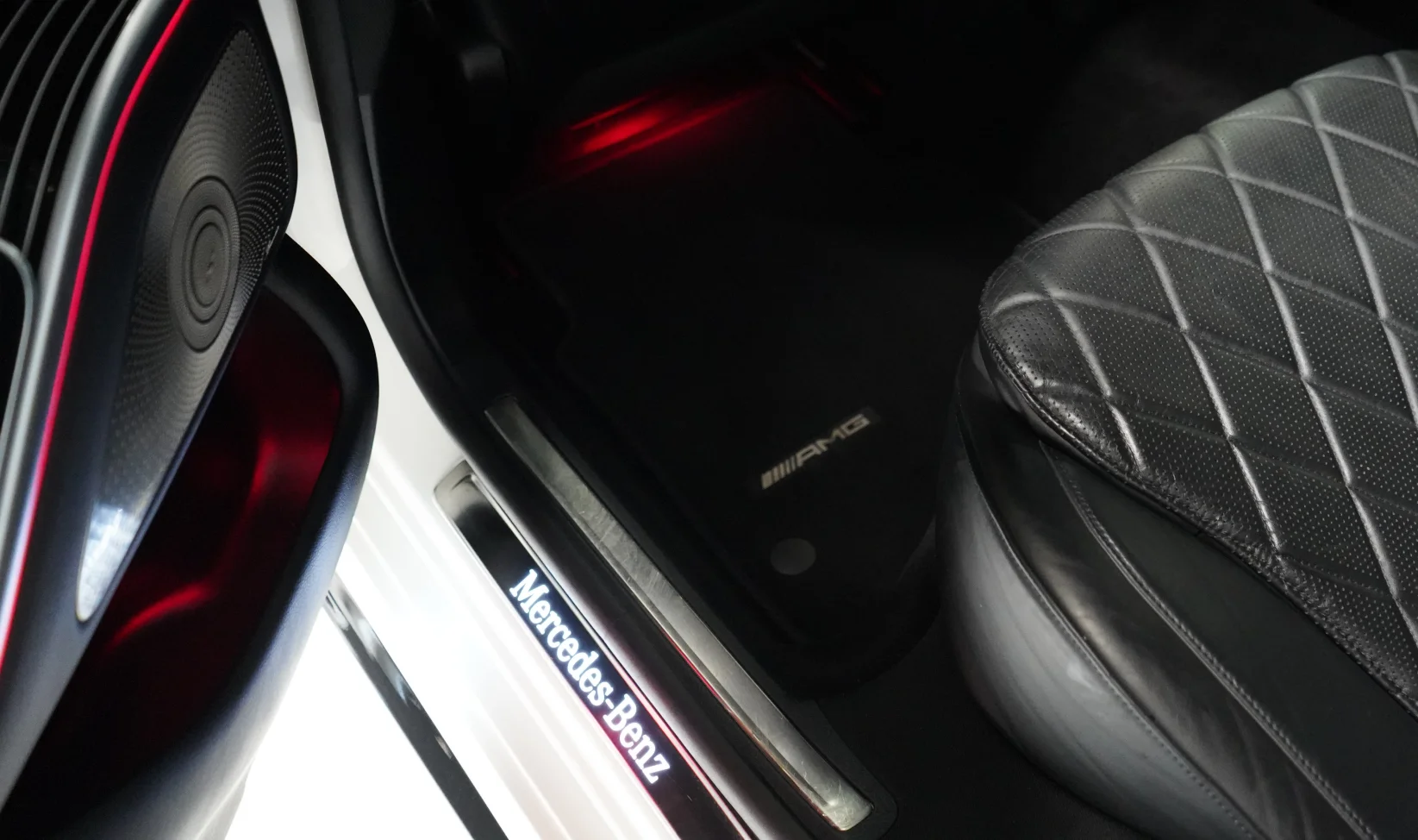 2021 Mercedes-Benz S580 gallery 14