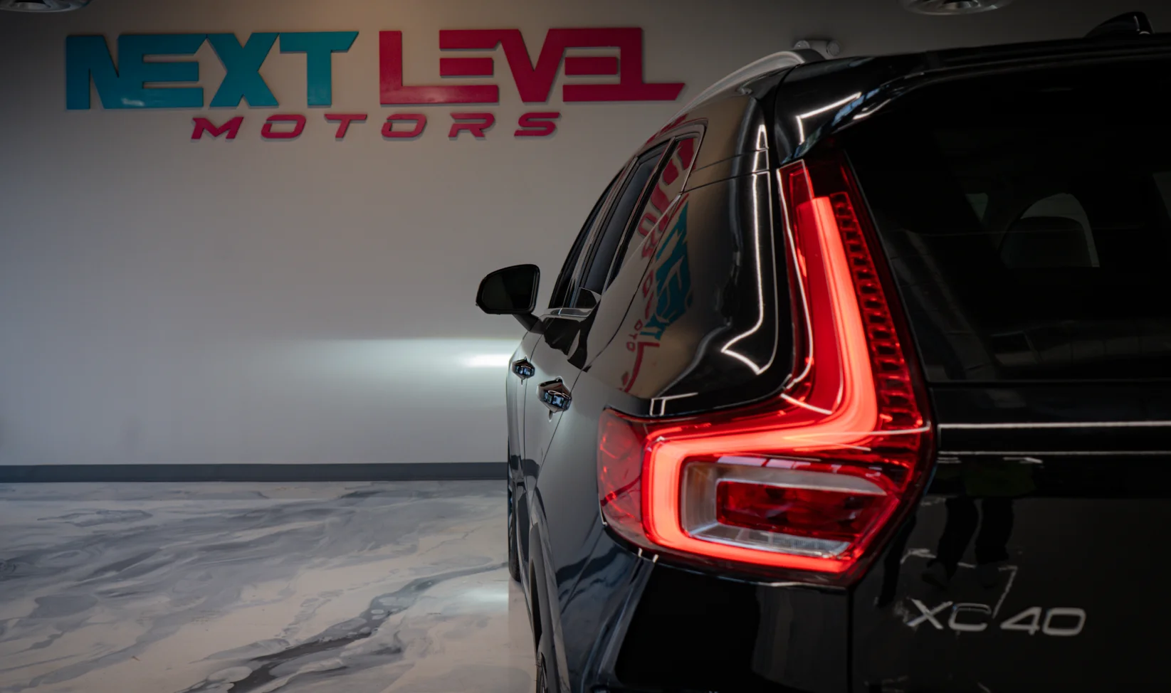 2024 Volvo Xc40 Plus gallery 9