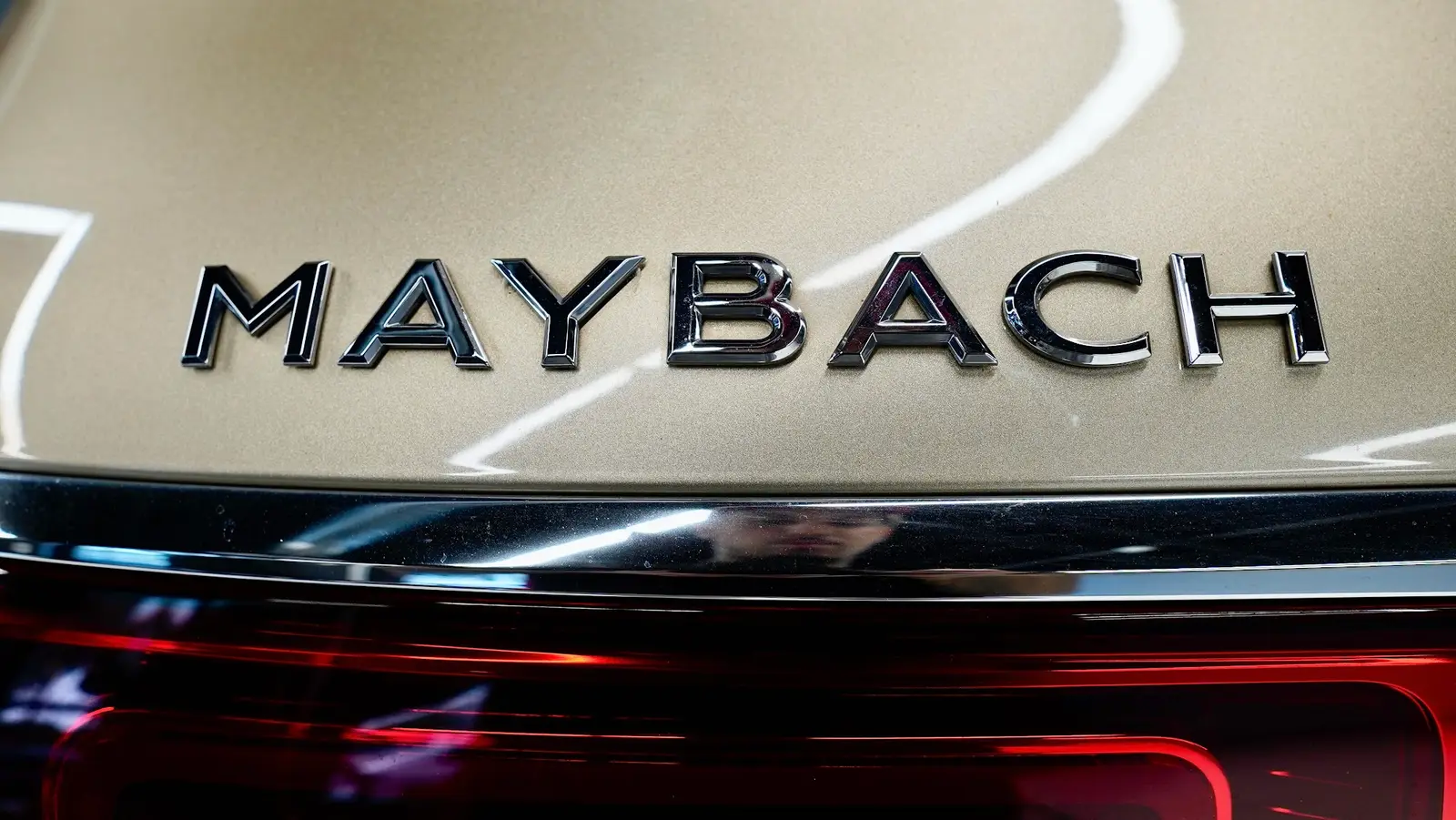 2021 Maybach GLS 600 gallery 11