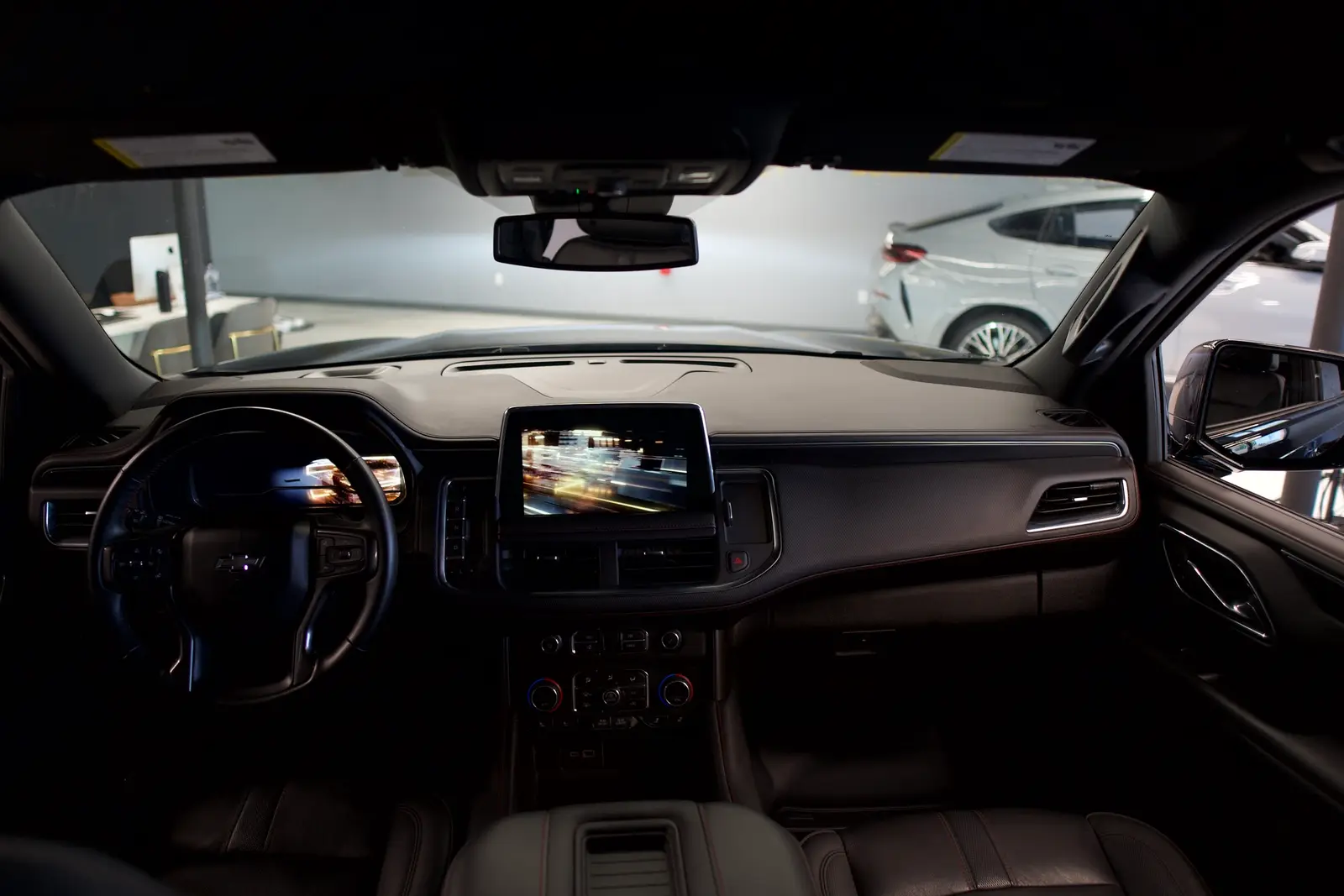 2023 Chevrolet Tahoe Black gallery 27