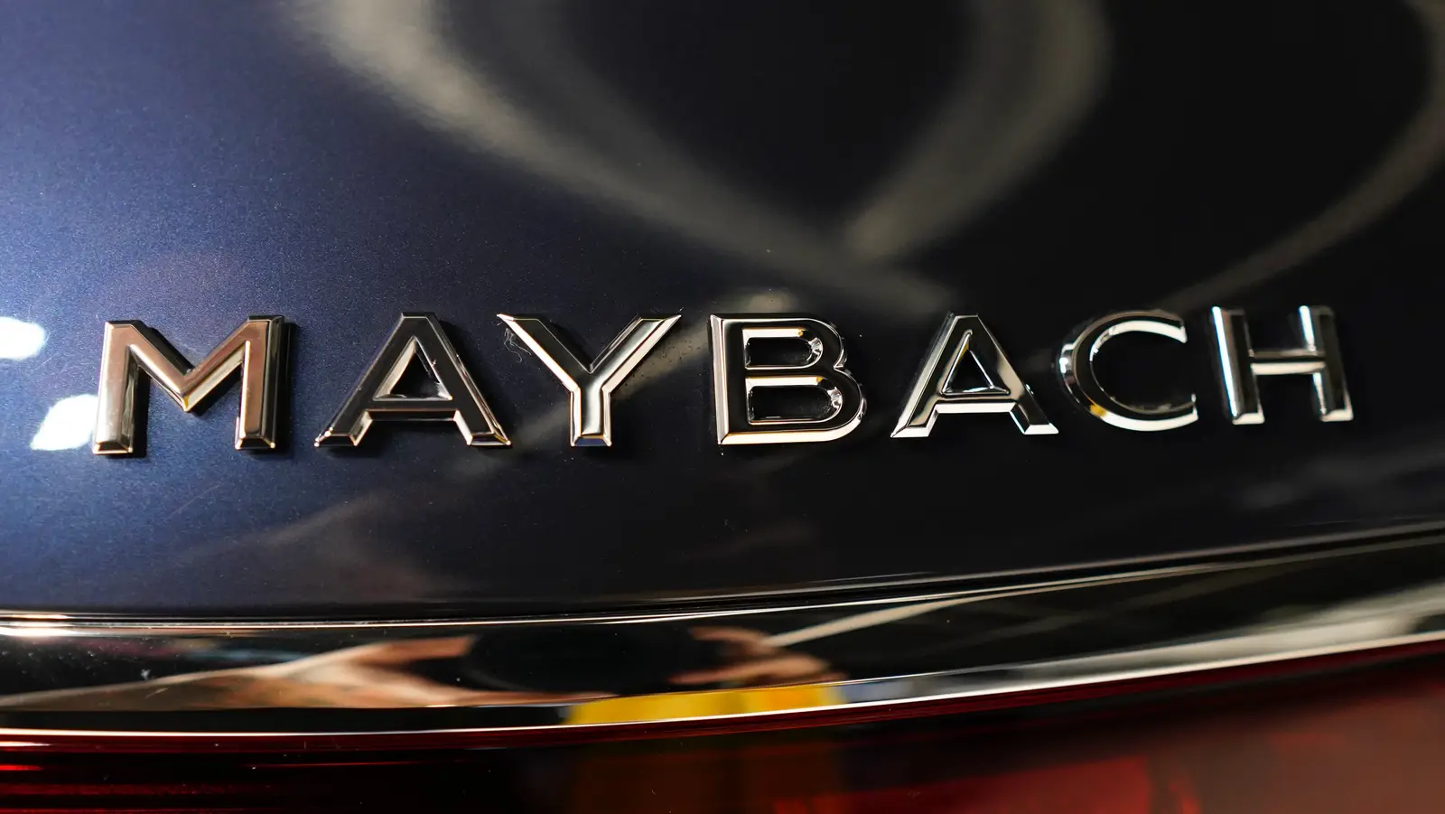 2024 Mercedes-Benz GLS 600 Maybach gallery 8