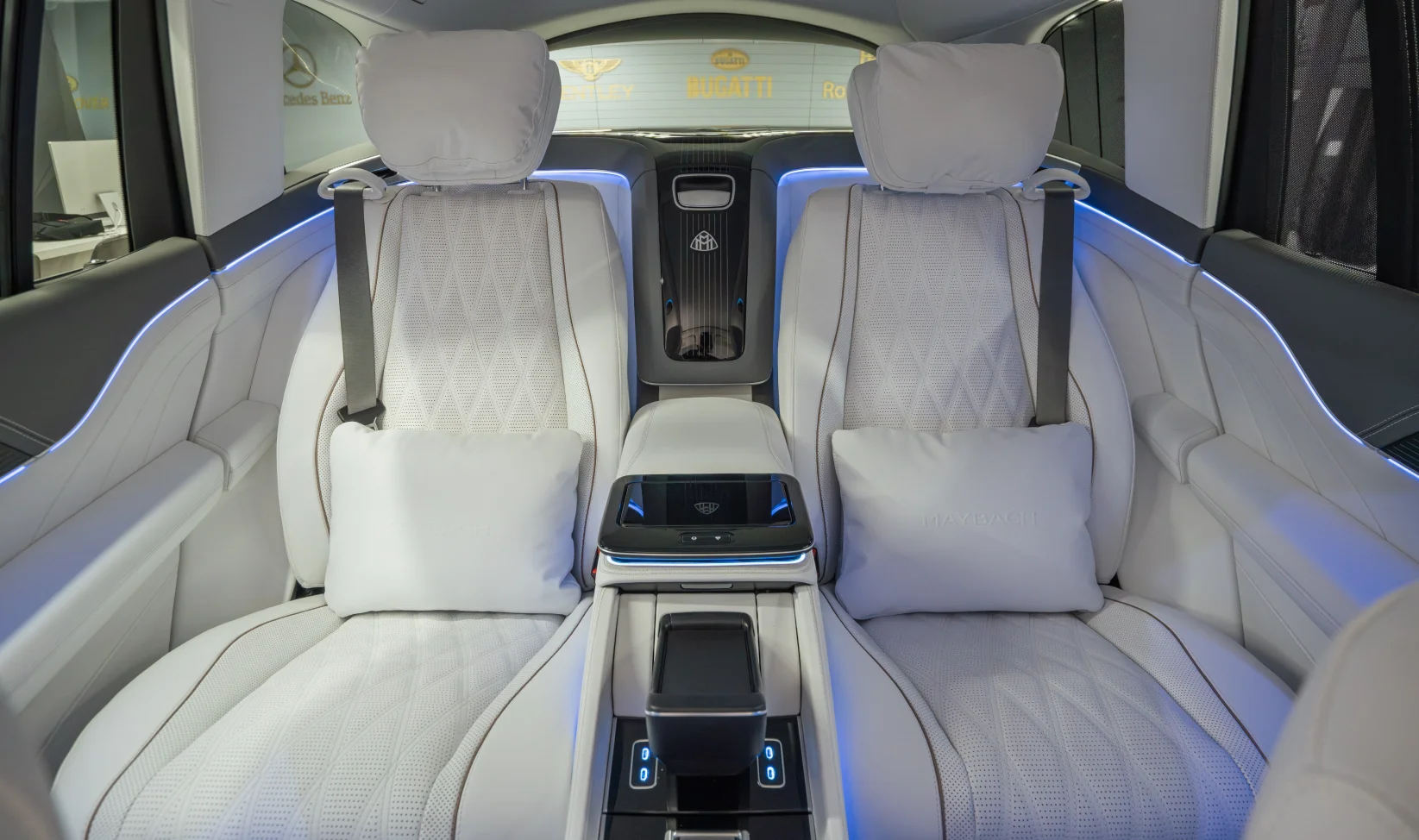 2026 Mercedes-Benz Maybach GLS600 gallery 20