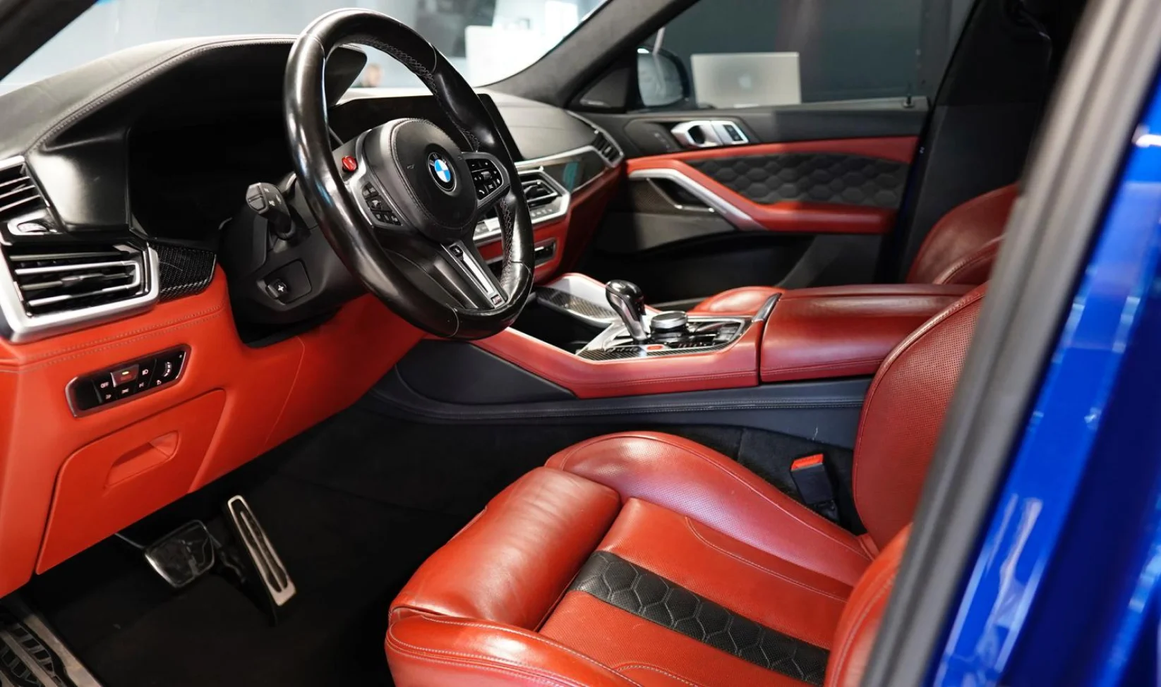2022 BMW X6 M Competition gallery 6