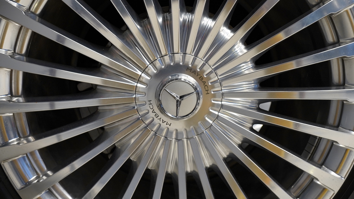 2024 Maybach GLS 600 gallery 15