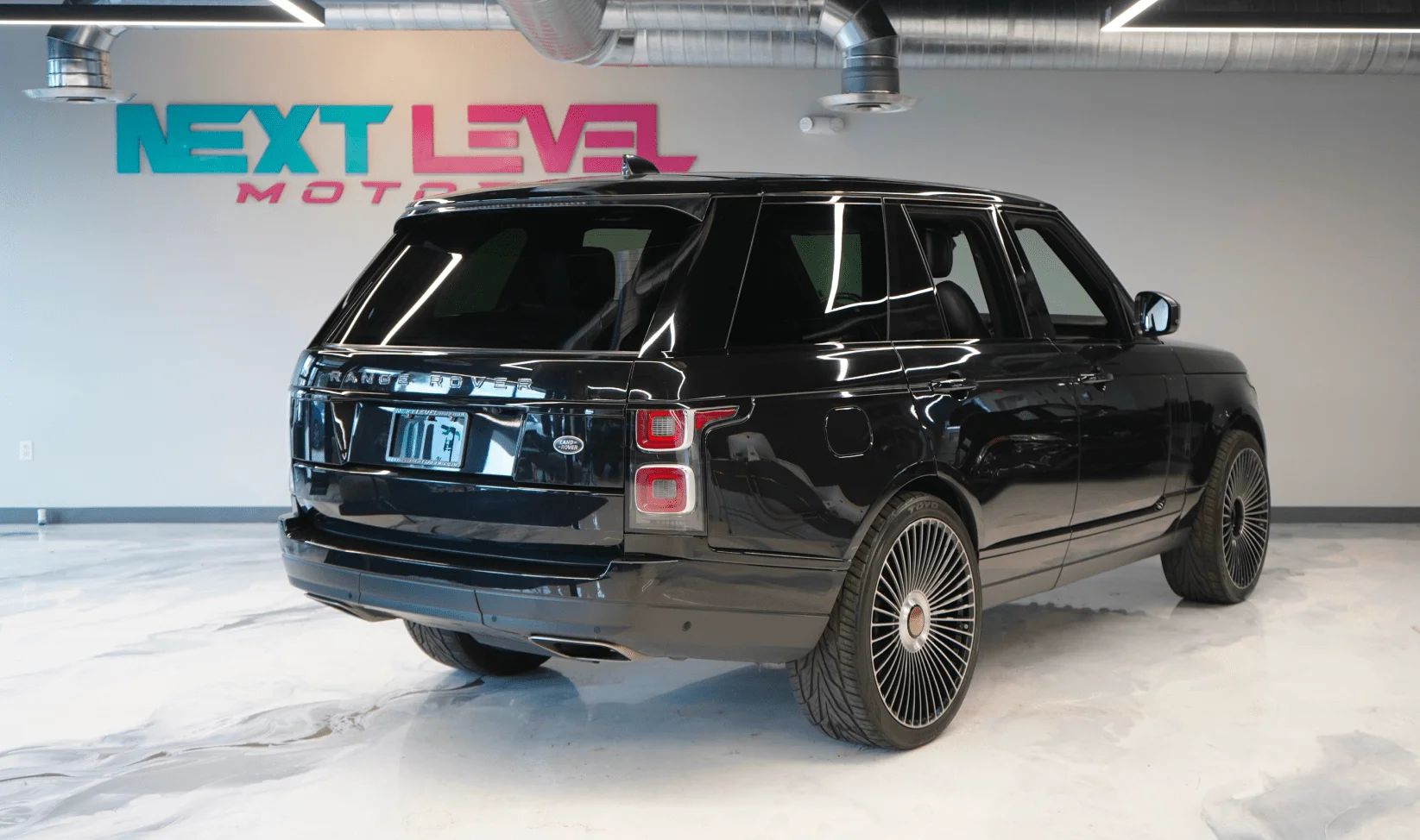 2021 Land Rover Range Rover gallery 6