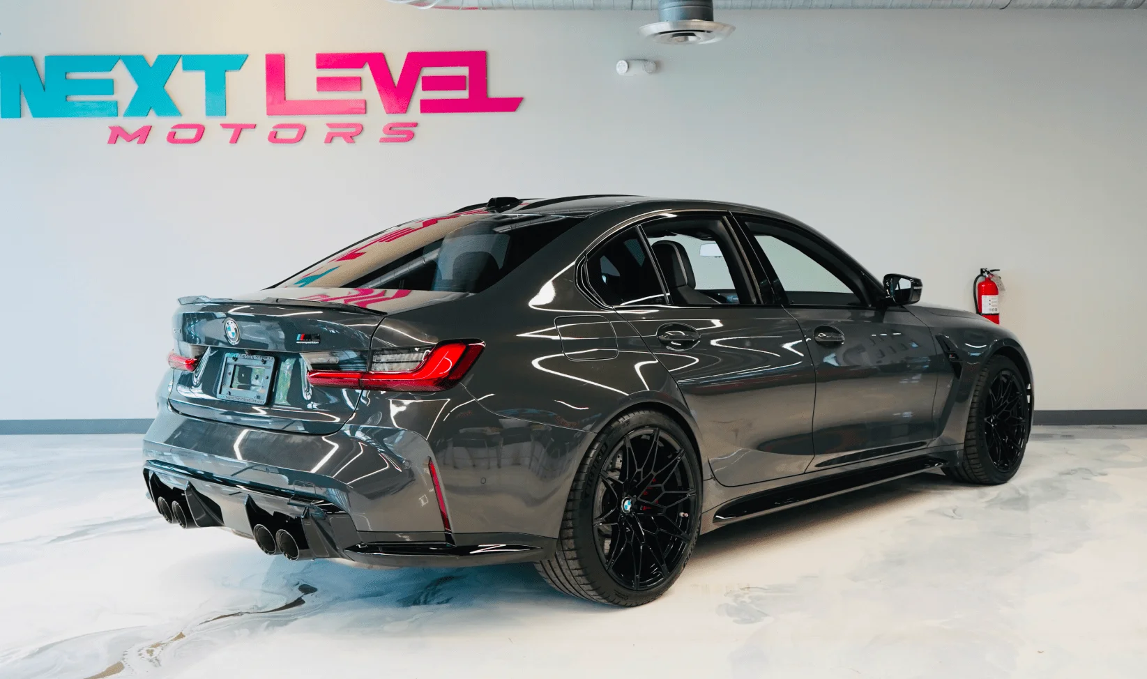 2024 BMW M3 Competition gallery 3